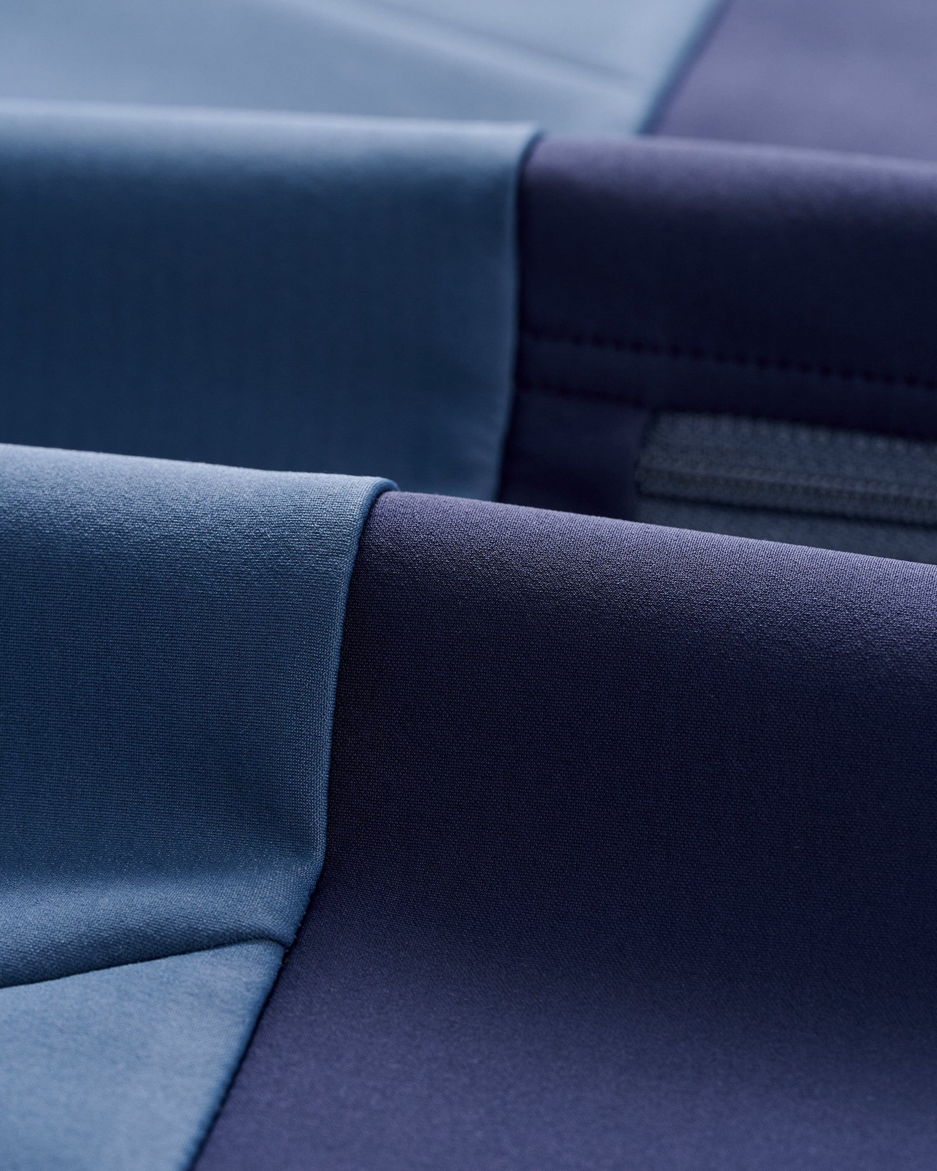 Johnnie-O Iversons Performance Hooded 1/4-Zip, Navy