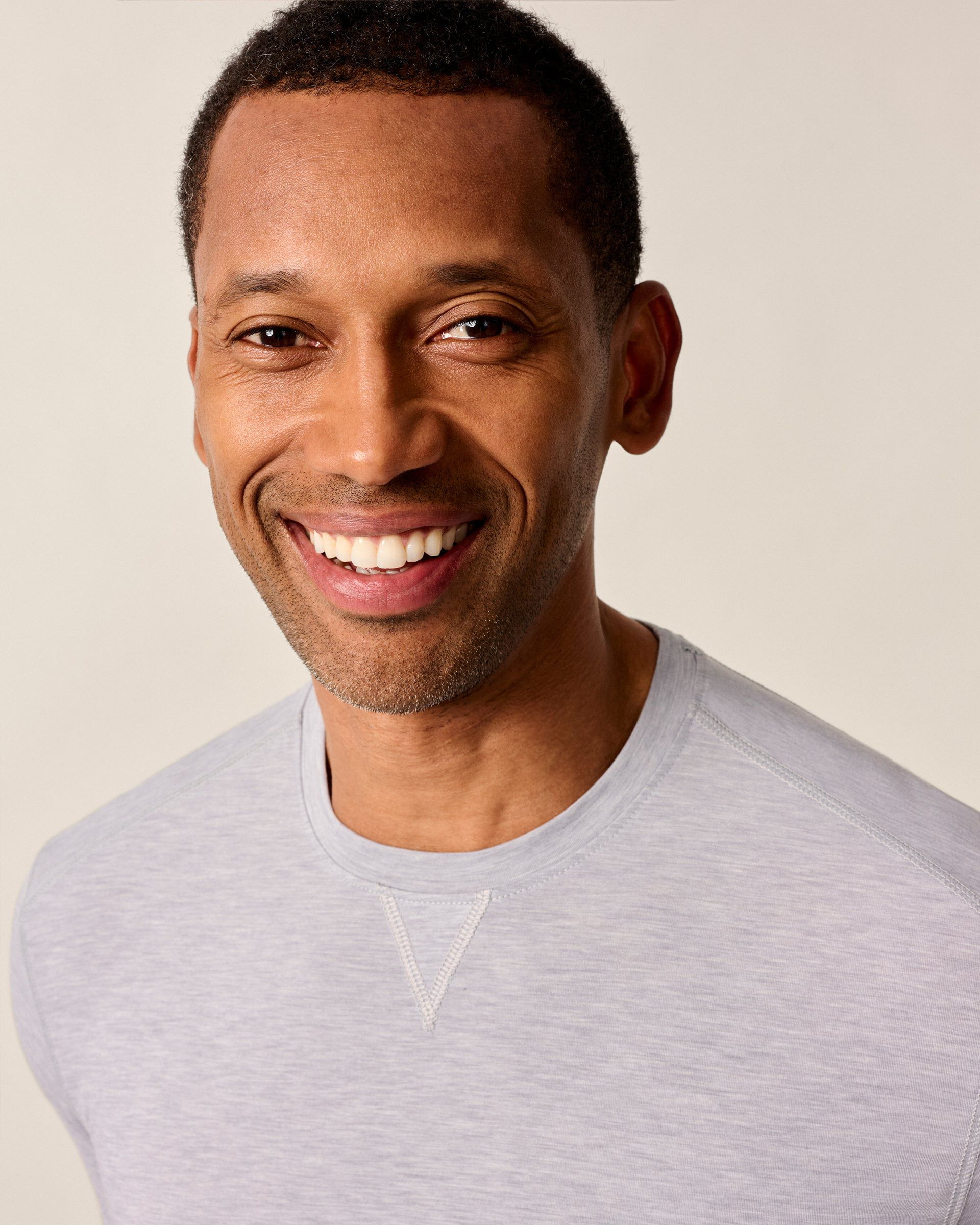 Johnnie-O The Course Performance Long Sleeve T-Shirt