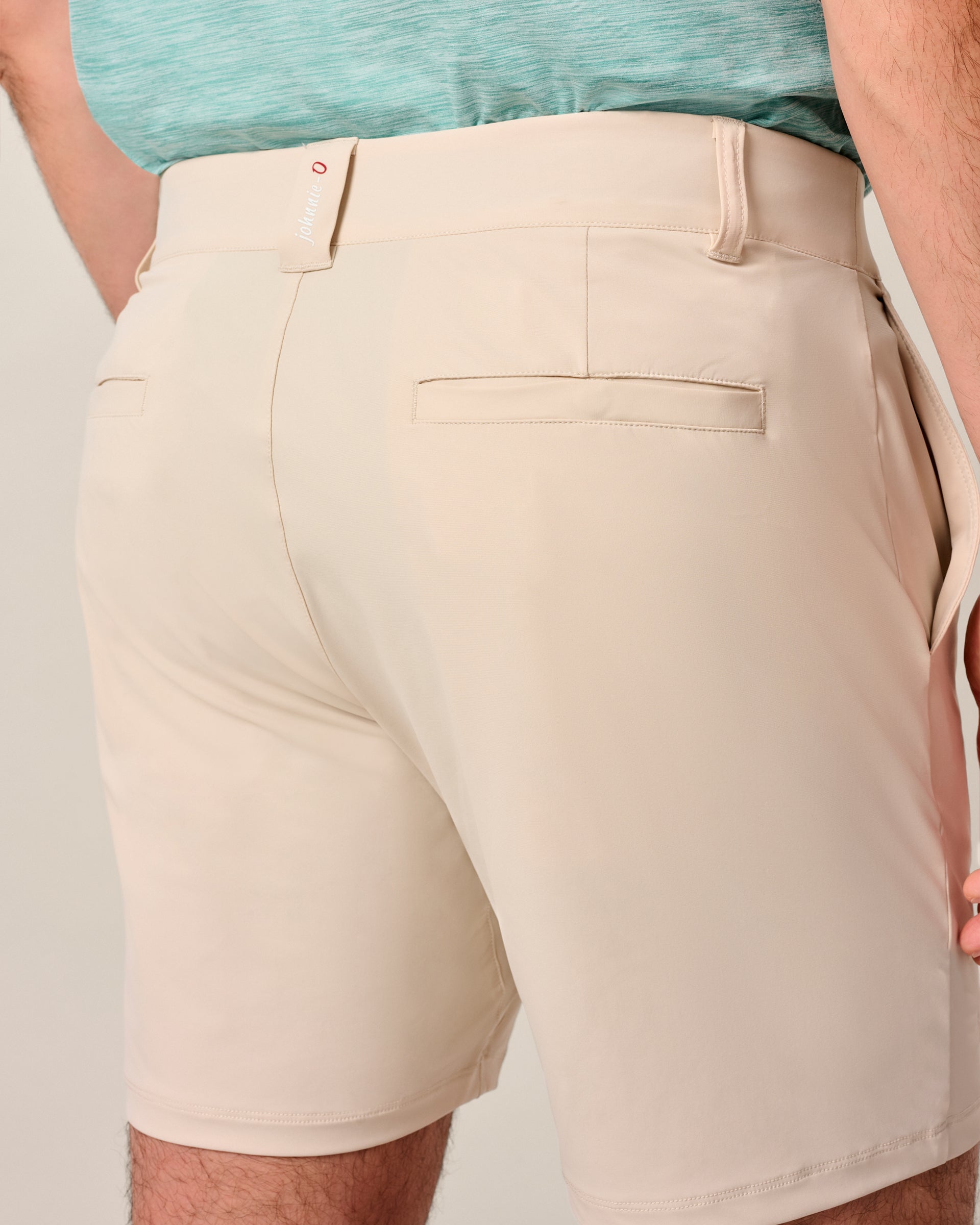 Johnnie-O Fusion Knit Performance Pull-On Short - 7", Stone