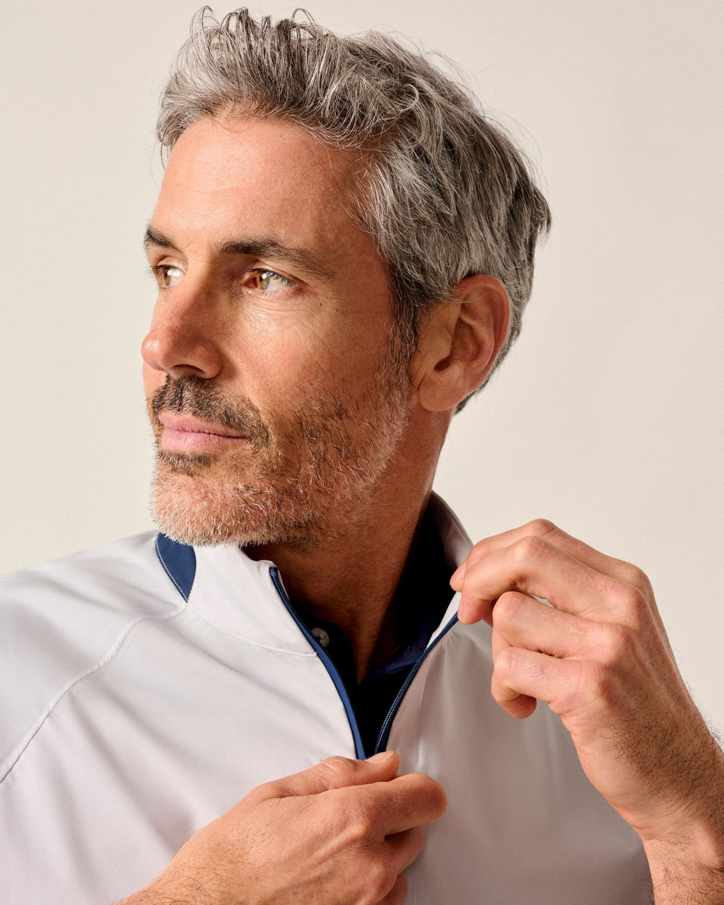 Johnnie-O Stealth Stowable Short Sleeve Rain Jacket