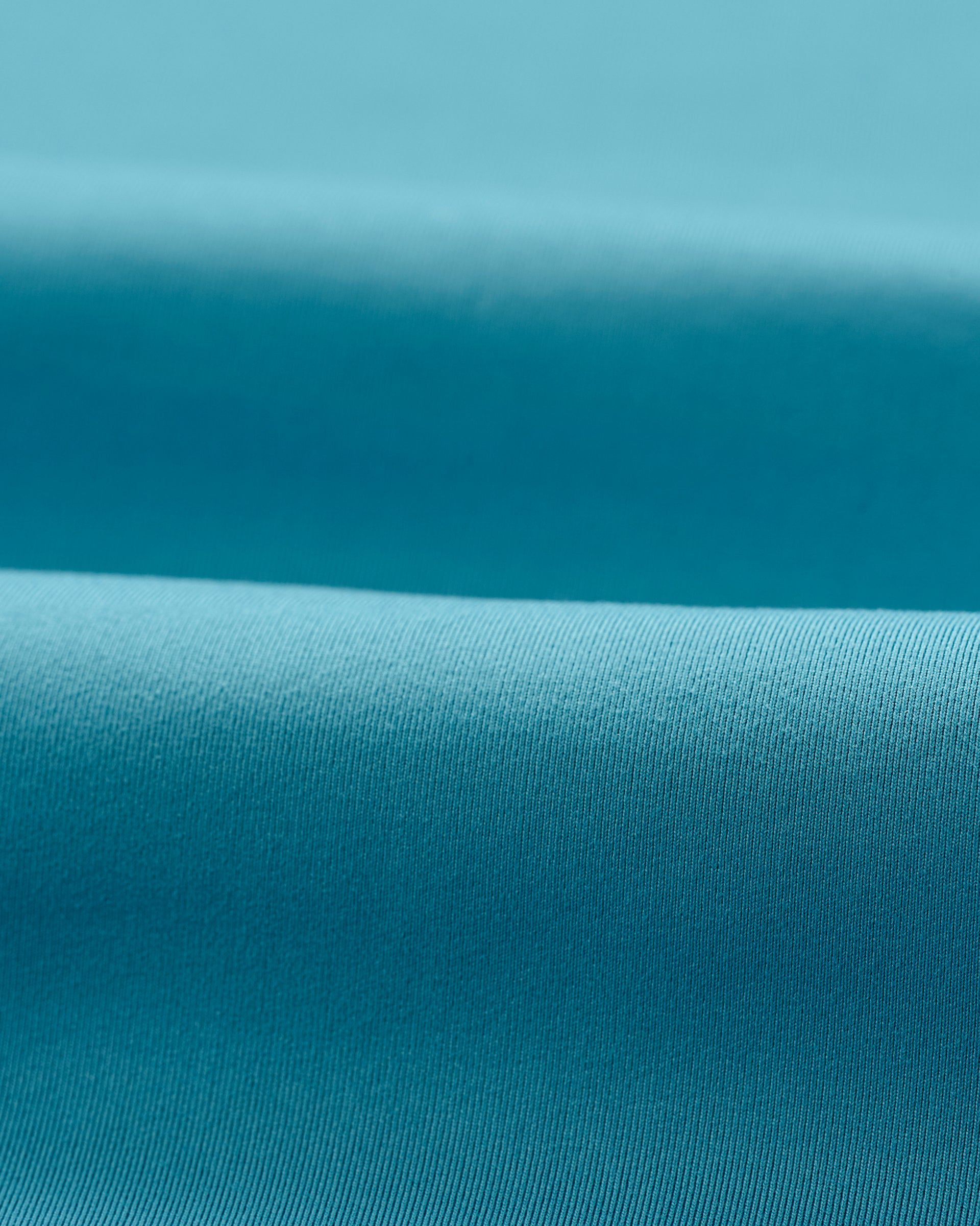 Johnnie-O Featherweight Long Sleeve Performance Polo - Swing