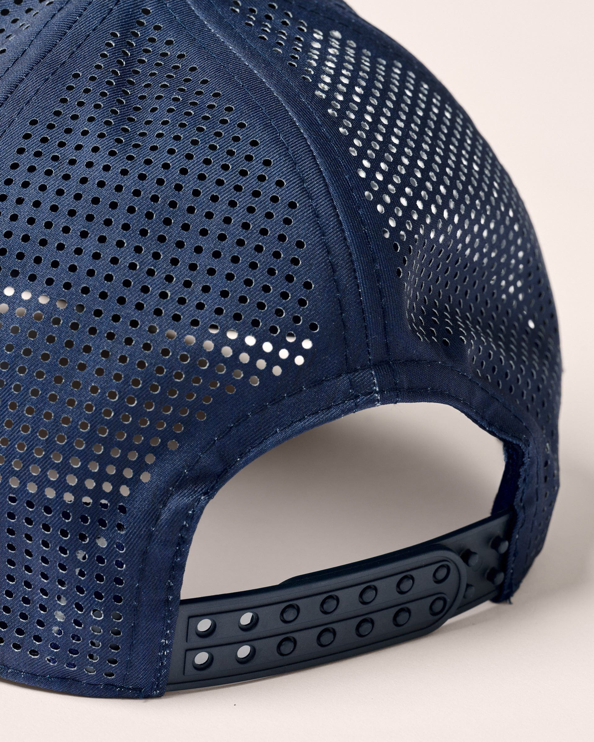 Johnnie-O Windstop Performance Hat