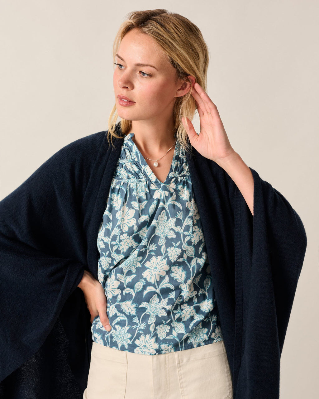 Johnnie-O Louisa Cashmere Blend Wrap