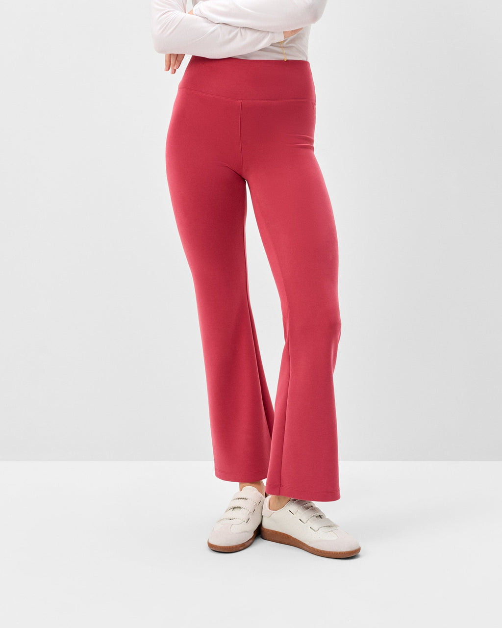 Johnnie-O Solange Flared Leg Sweatpant