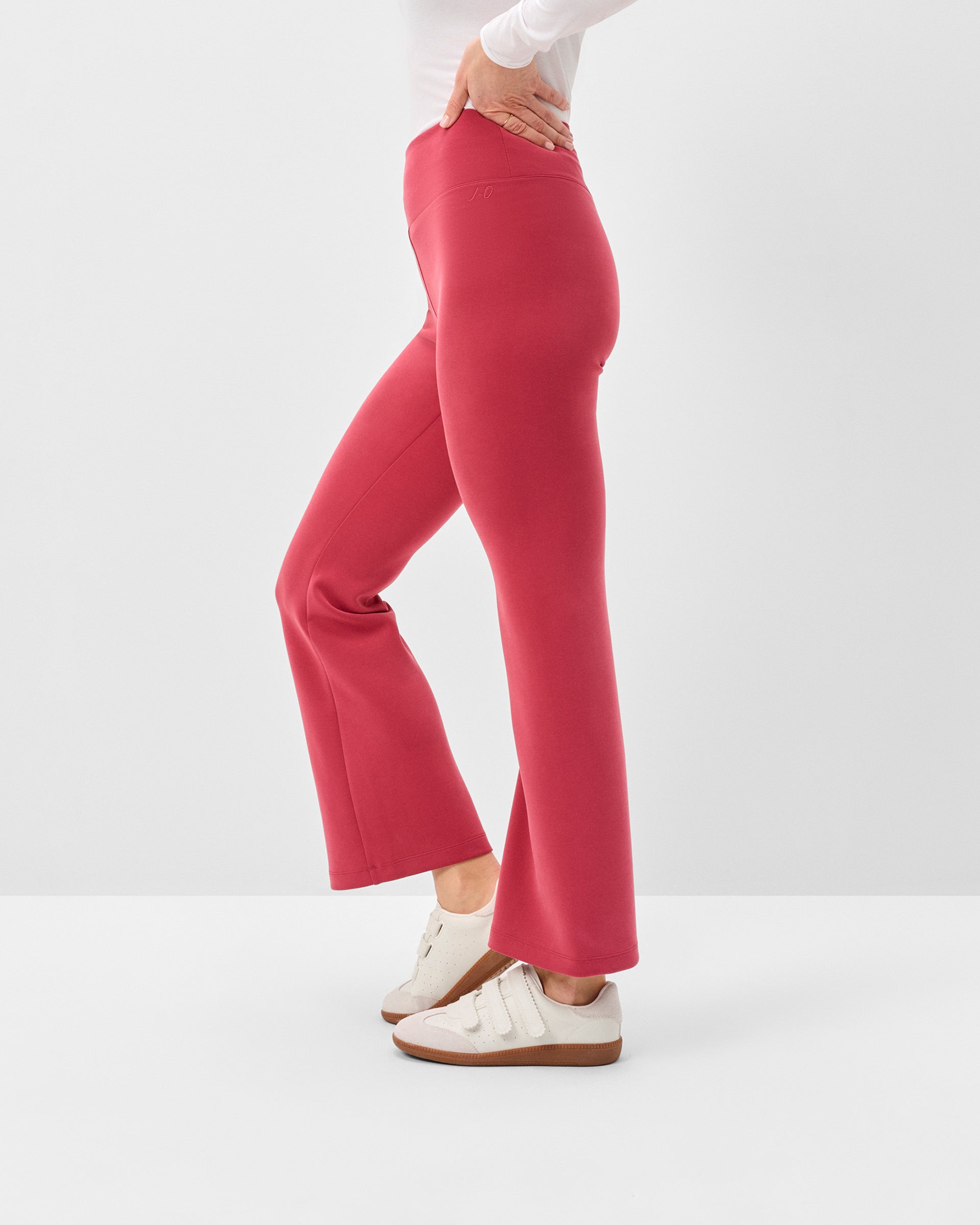 Johnnie-O Solange Flared Leg Sweatpant