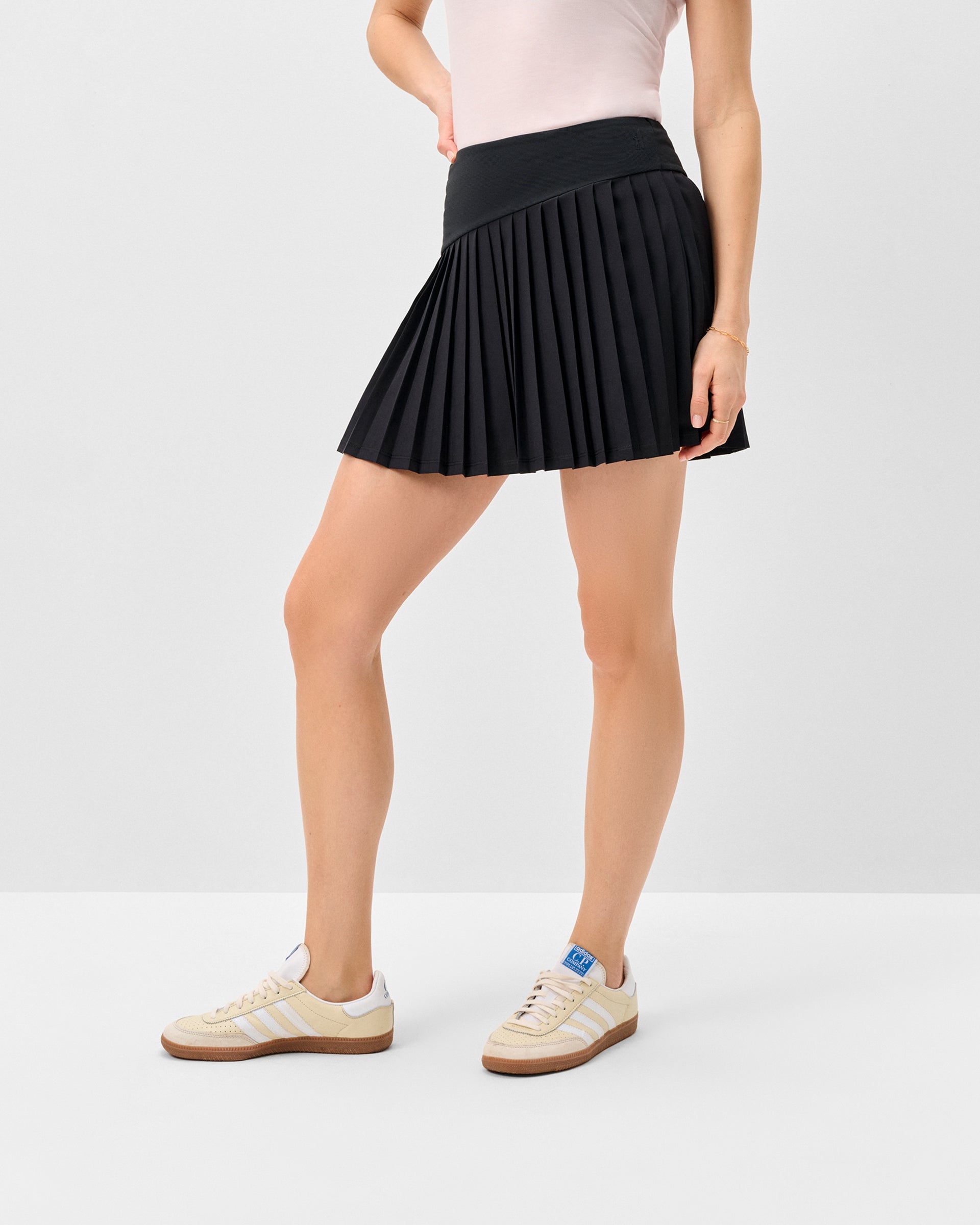 Johnnie-O Hoppin Performance Skort