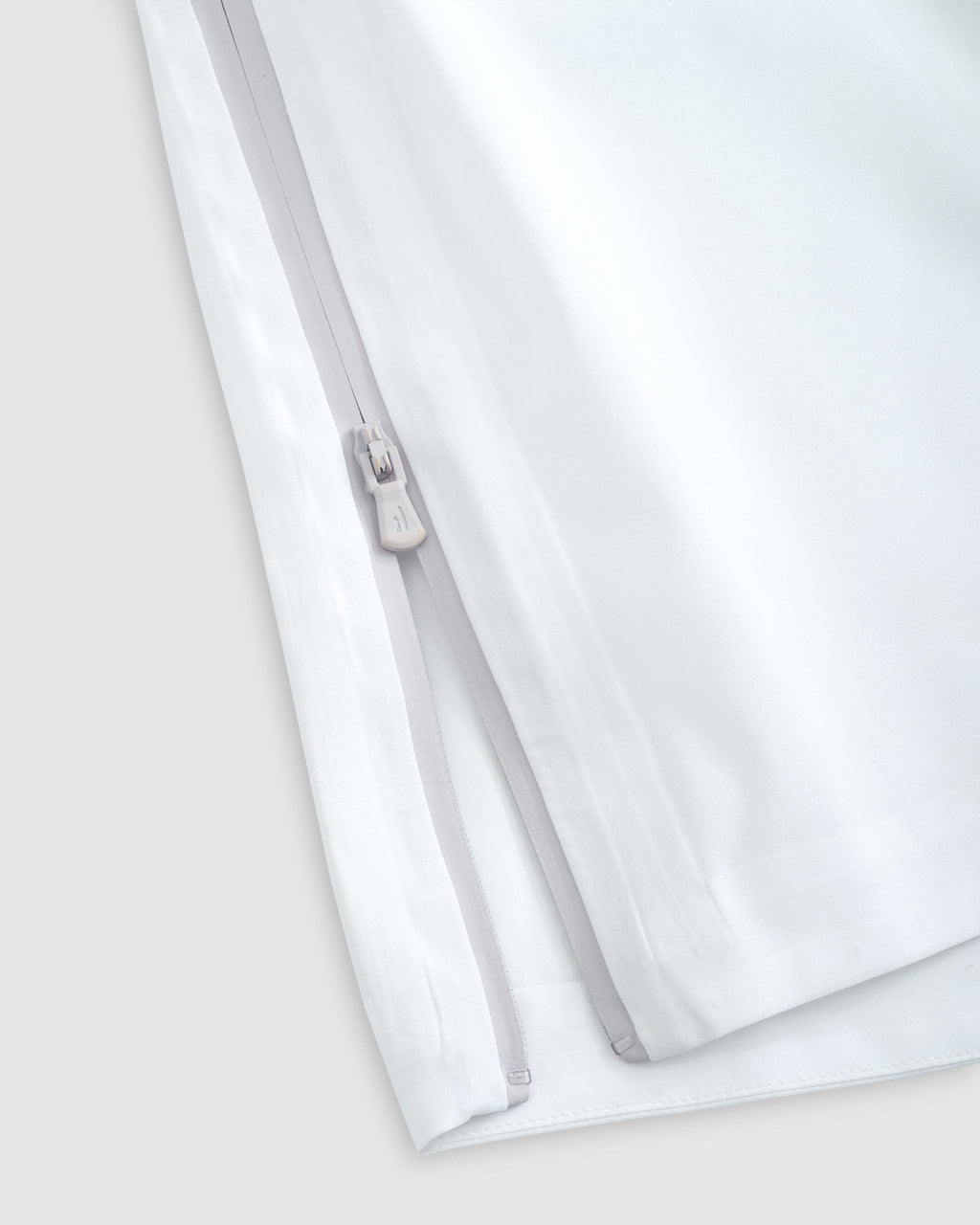 Johnnie-O Stealth Stowable Short Sleeve Rain Jacket