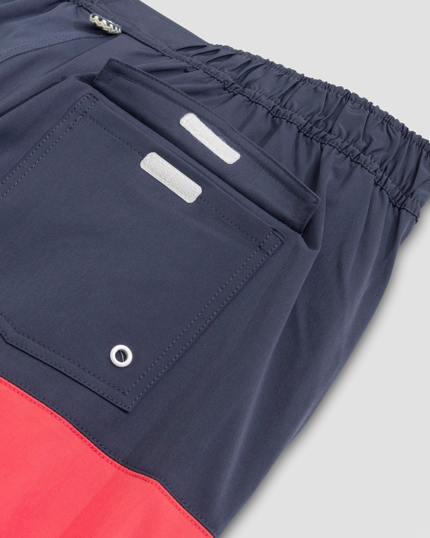 Johnnie-O Tully Half Elastic 7" Surf Shorts - Scalloped Hem