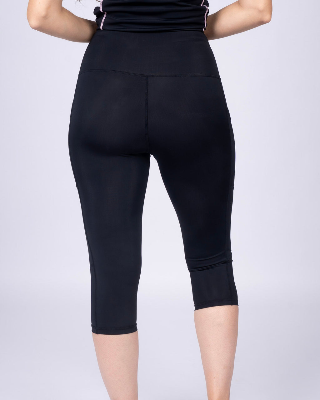 Line In The Sand Jump In 3/4 Swim Leggings