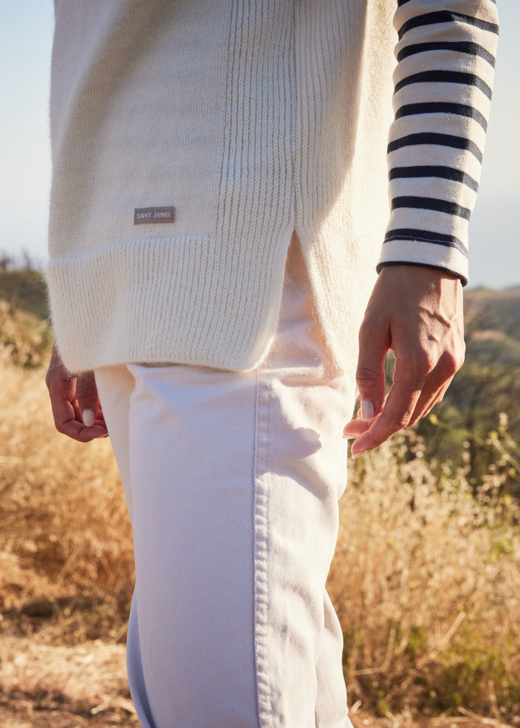 Saint James LA CLUSAZ - Buttoned Shoulder Side-Slit Vest | Soft Mohair Blend (WINTER WHITE)