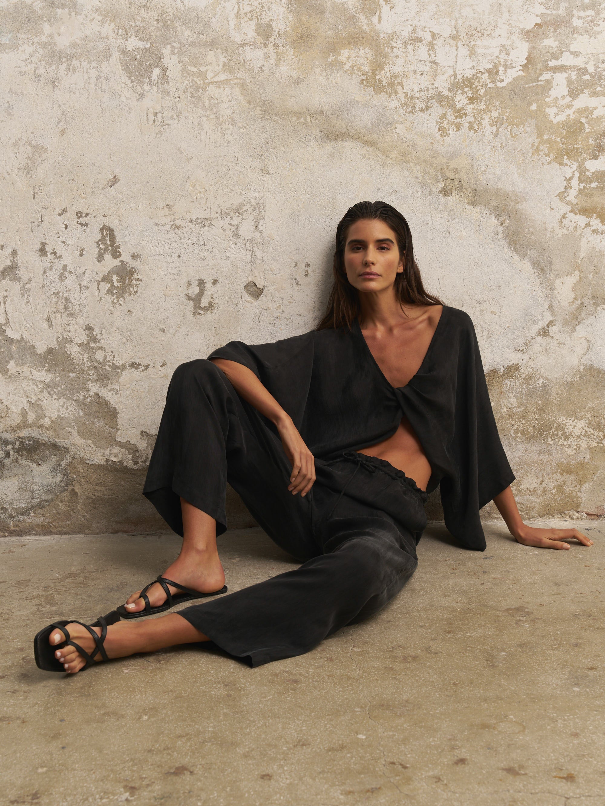 The Handloom Lucid Flow Tie Pants Black