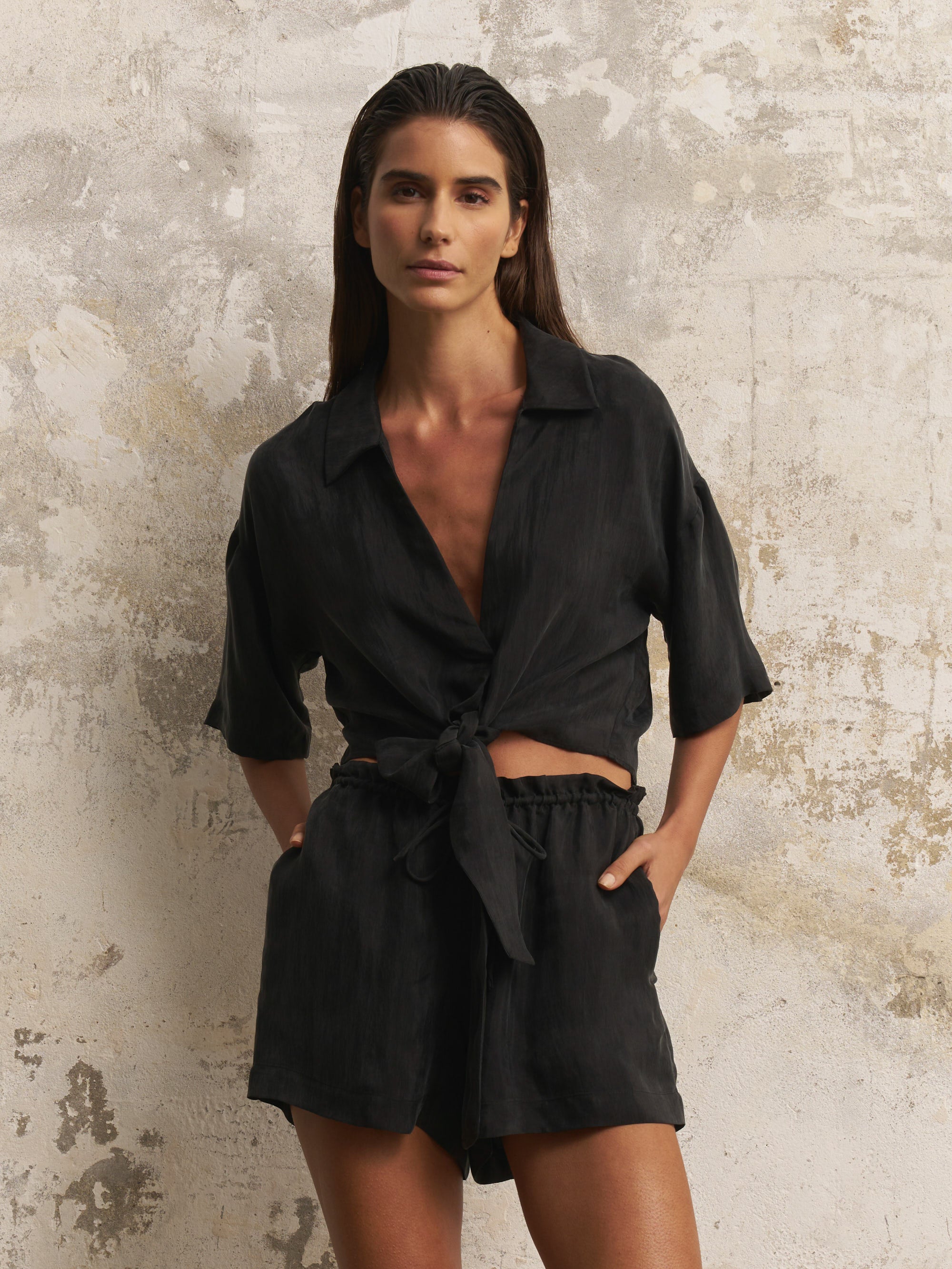 The Handloom Lucid Flow Tie Shorts Black