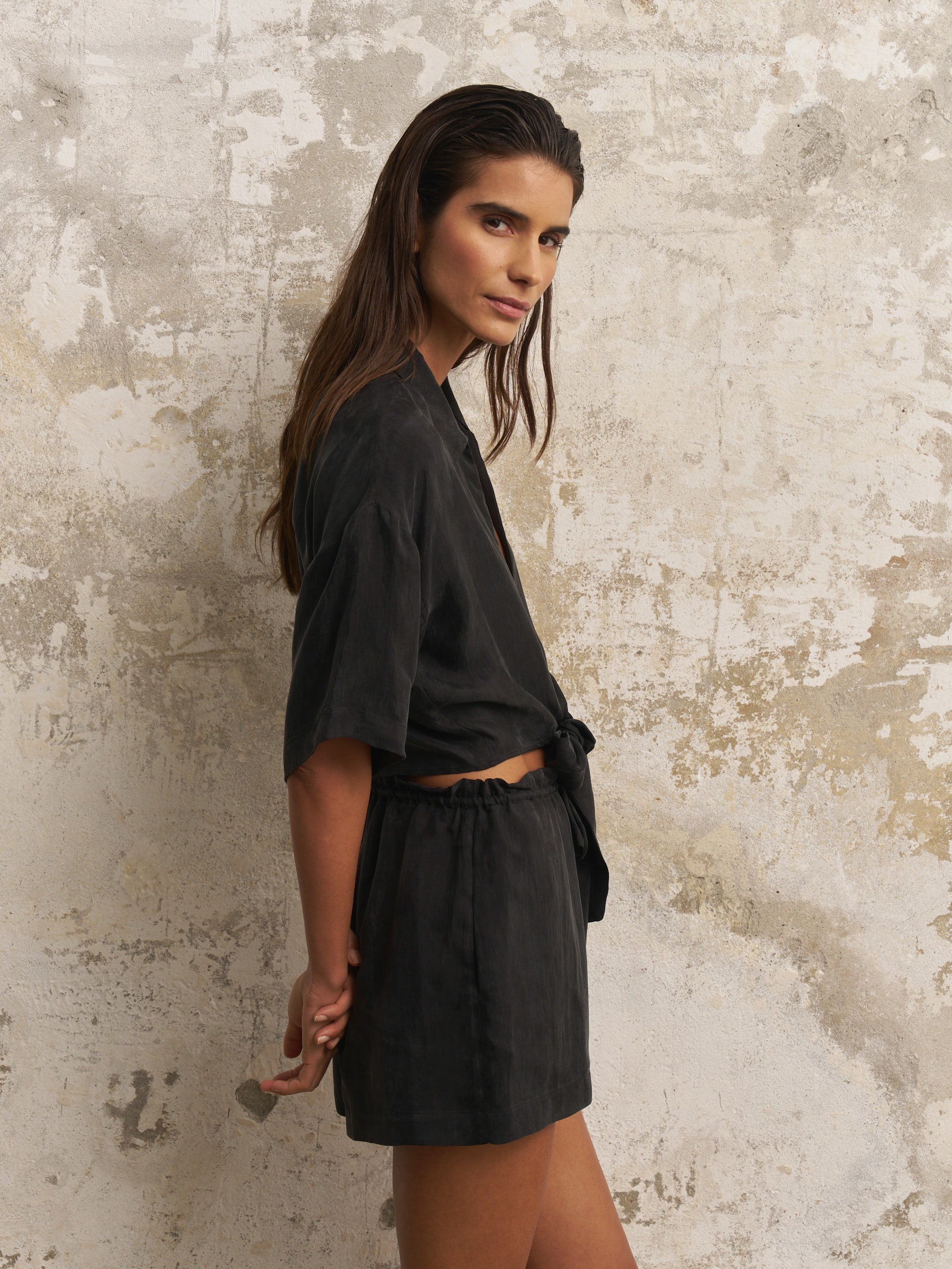 The Handloom Lucid Flow Tie Shorts Black