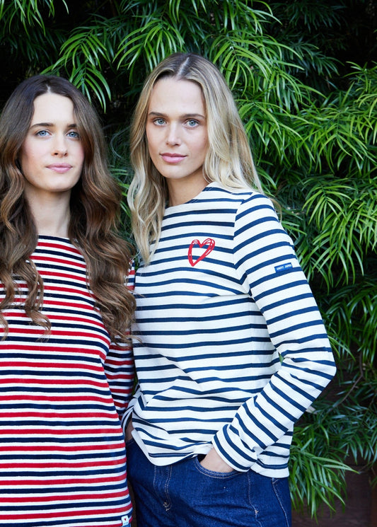 MERID'AMOUR - Long-Sleeve Fitted Breton Top with Velvety Heart Detail (ECRU / NAVY / RED)