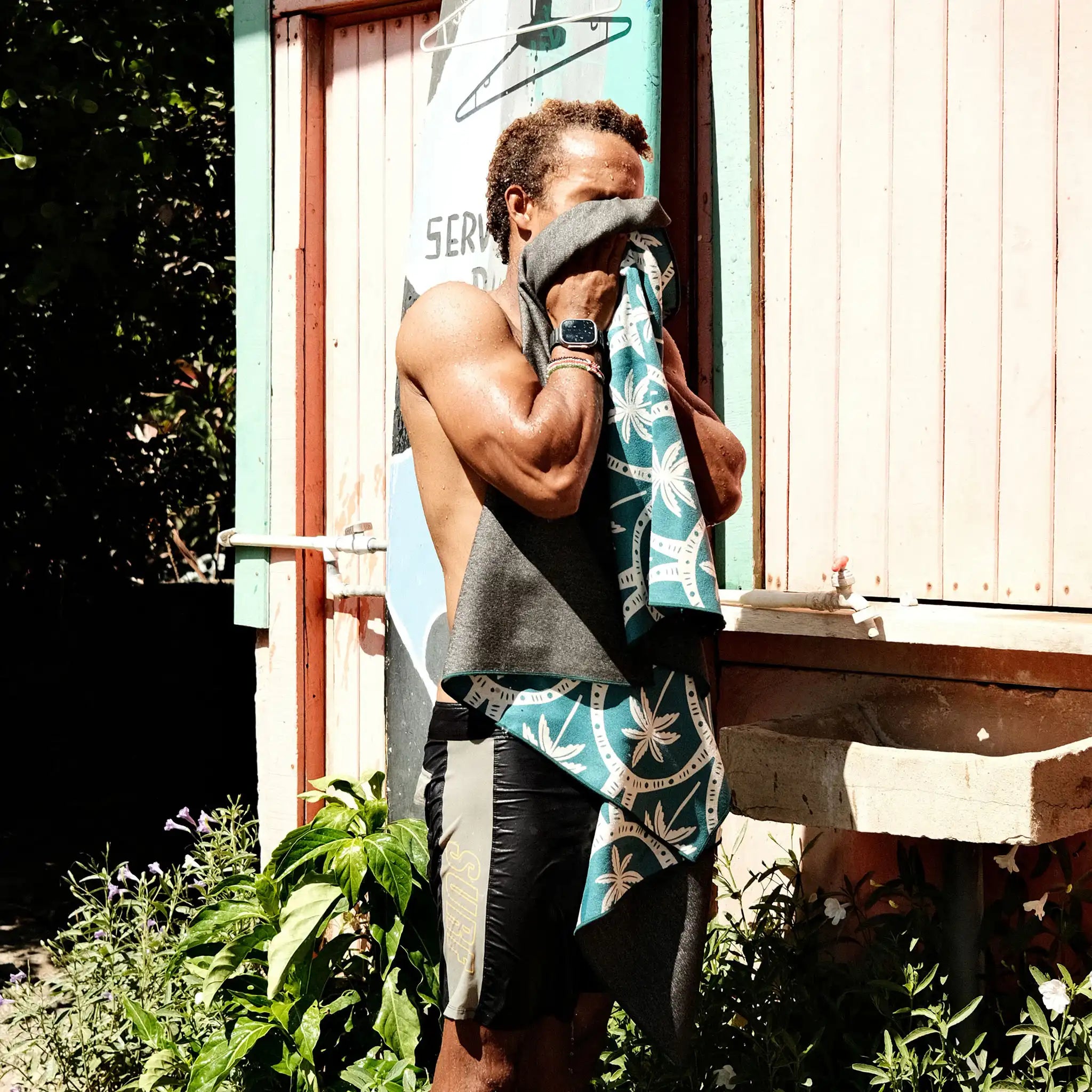 Nomadix Original Towel: Palms Resort Teal Ocean