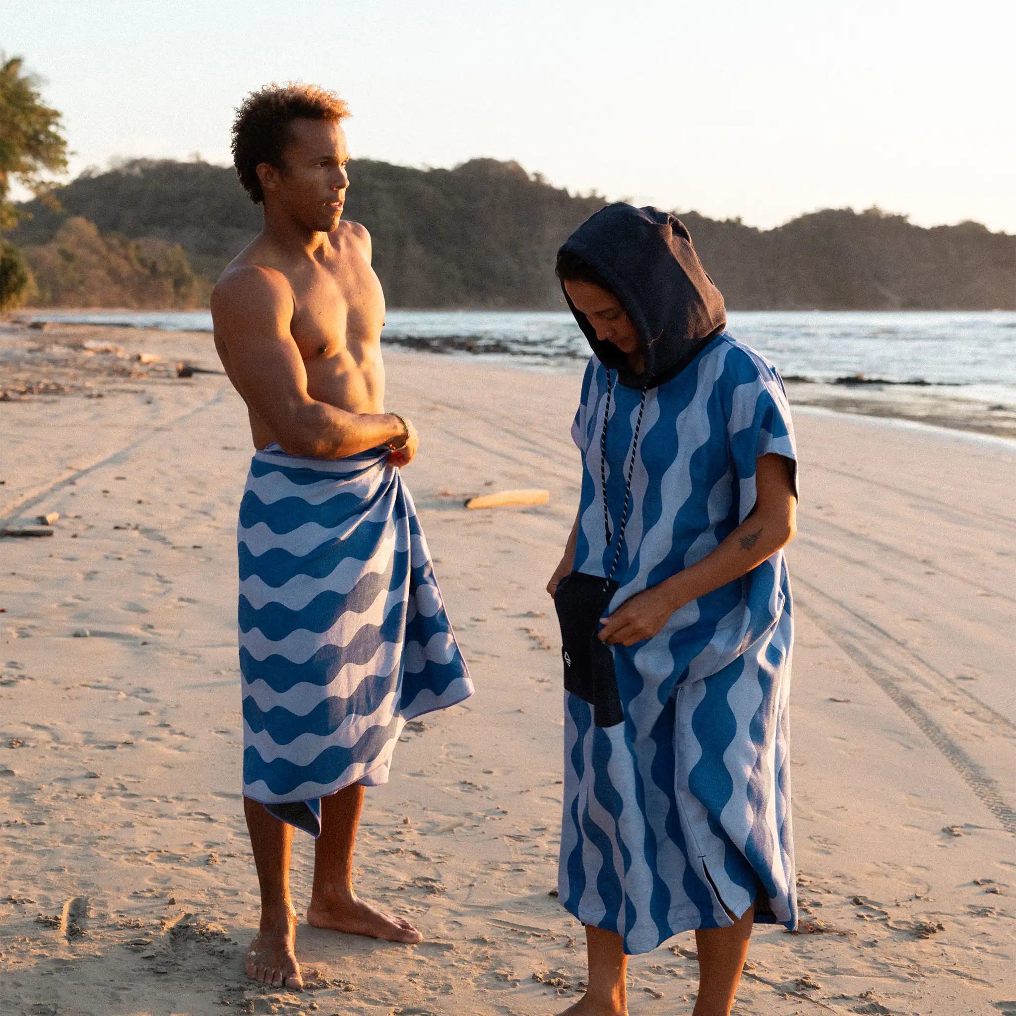 Nomadix Original Towel: Slack Tide Coastal Blue