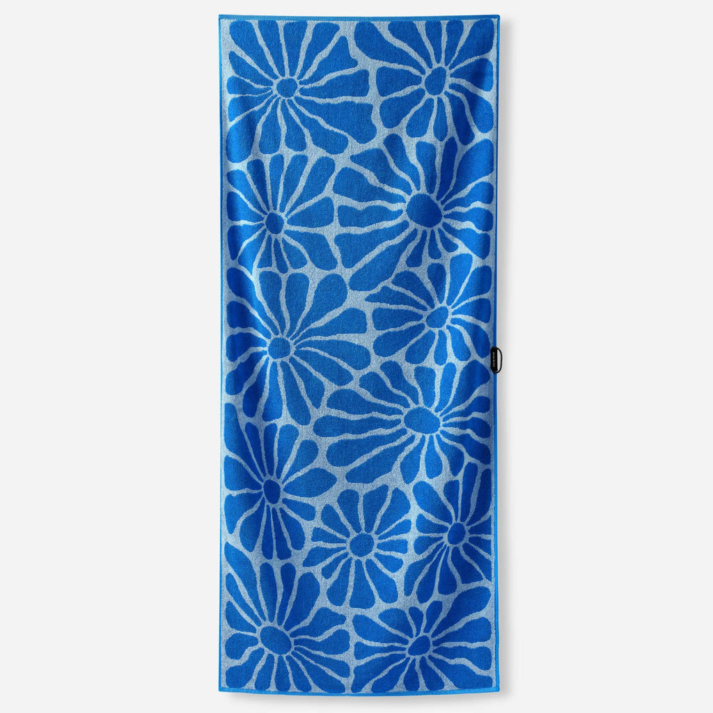Nomadix Organic Cotton Beach Towel: Lazy Daisy Stellar Coastal Blue