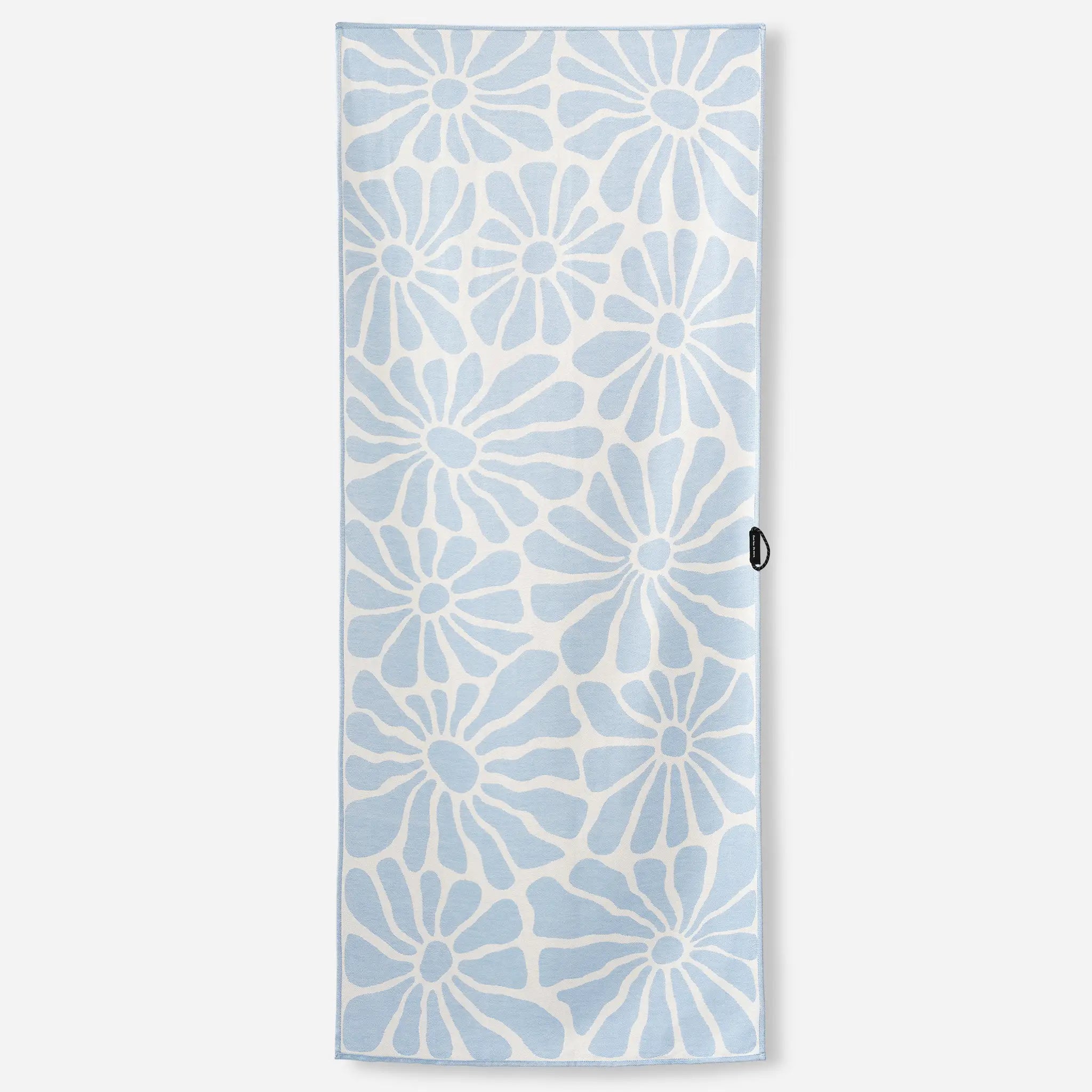 Nomadix Organic Cotton Travel Towel: Lazy Daisy Coastal Blue