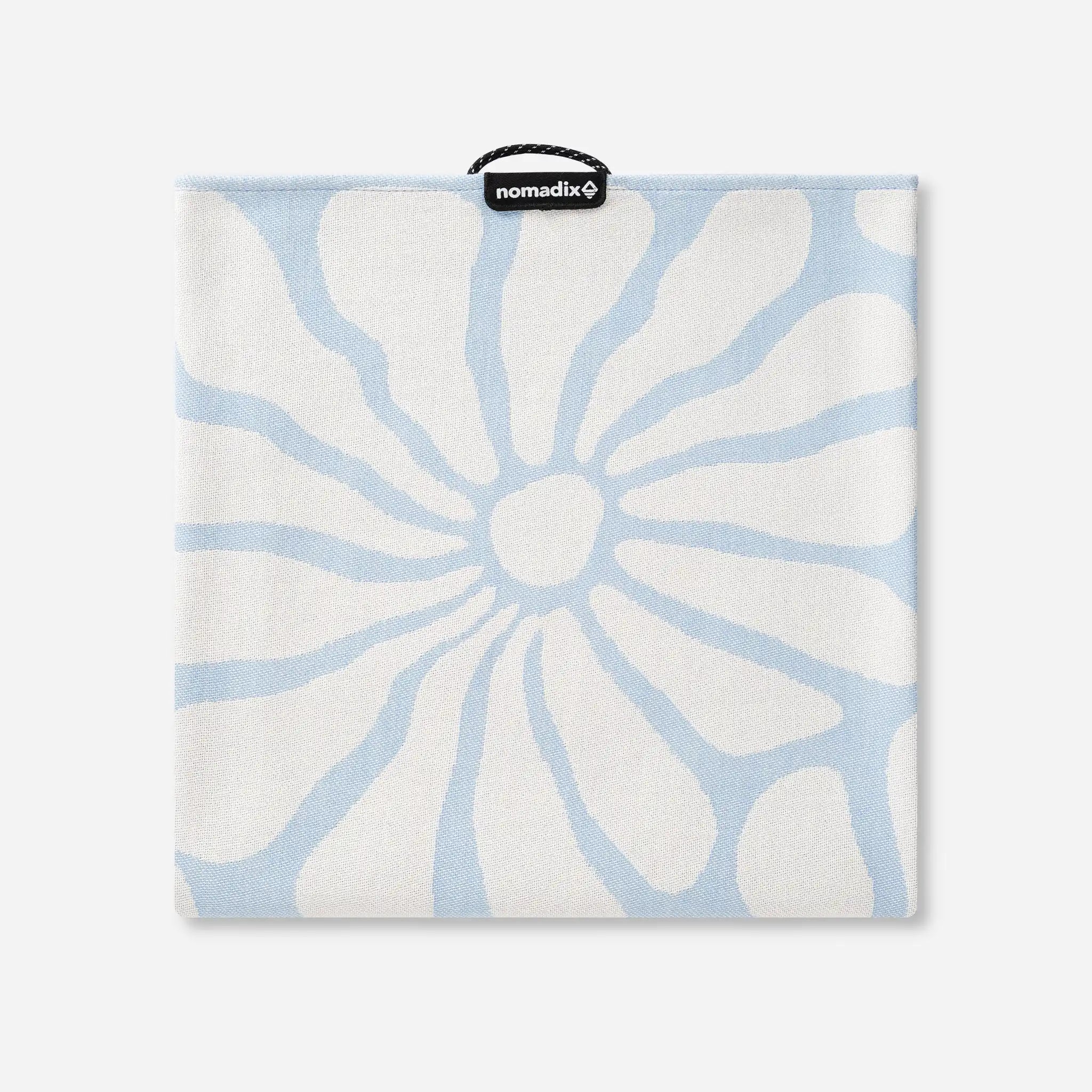 Nomadix Organic Cotton Travel Towel: Lazy Daisy Coastal Blue