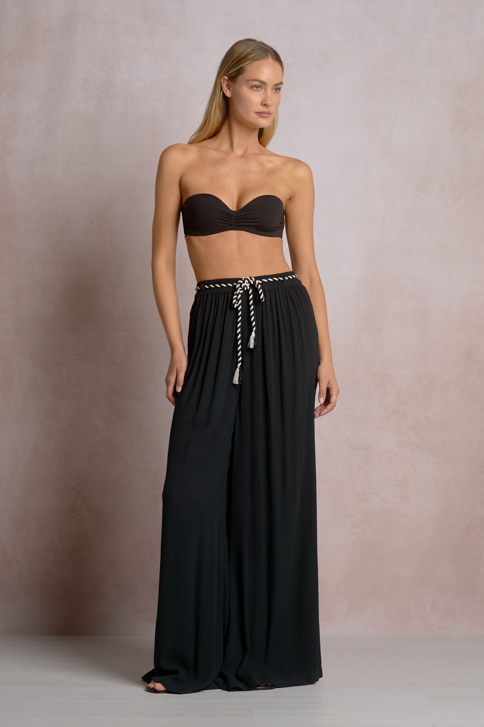 Raia Pant Black