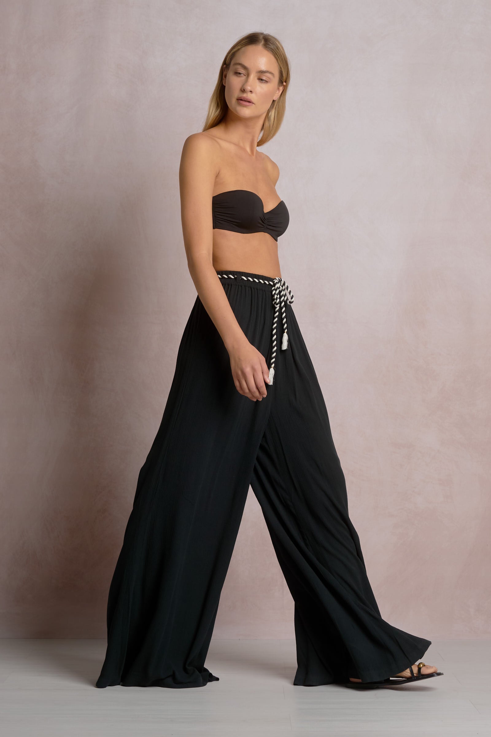 Raia Pant Black