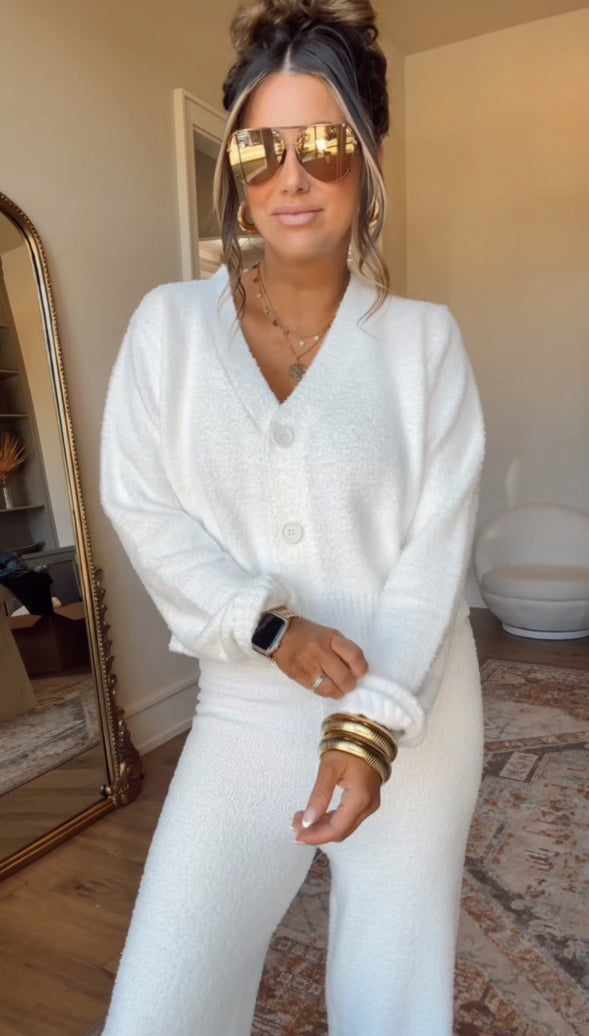 Ivory Sherpa Lounge Set - FINAL SALE