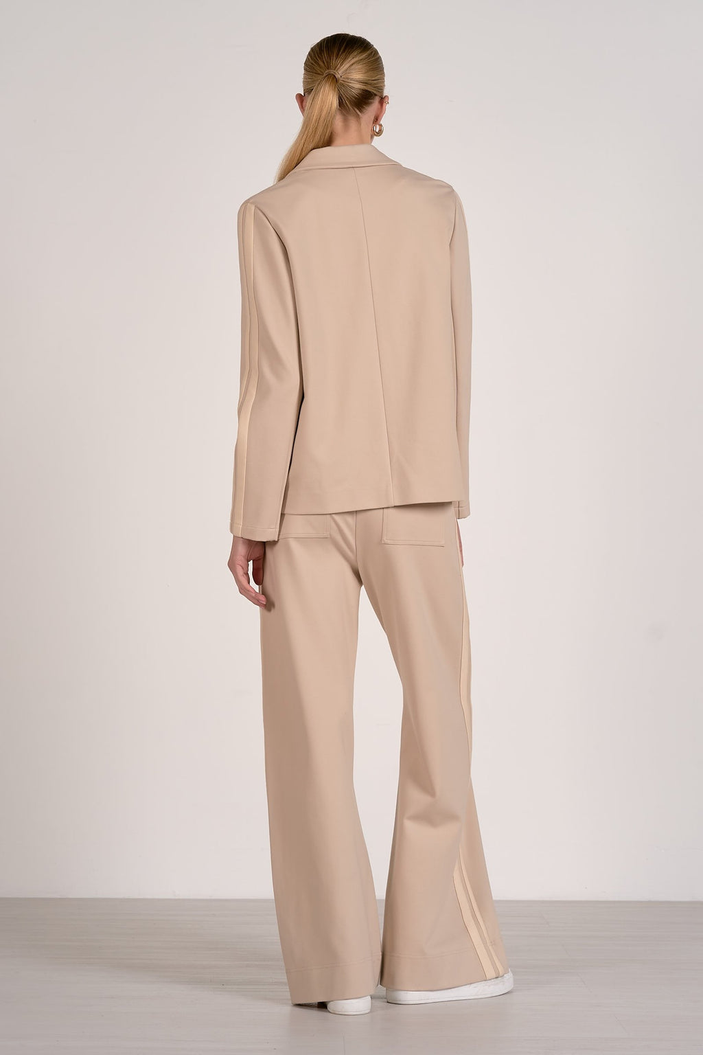 Scottie Scuba Blazer Beige Natural Stripe