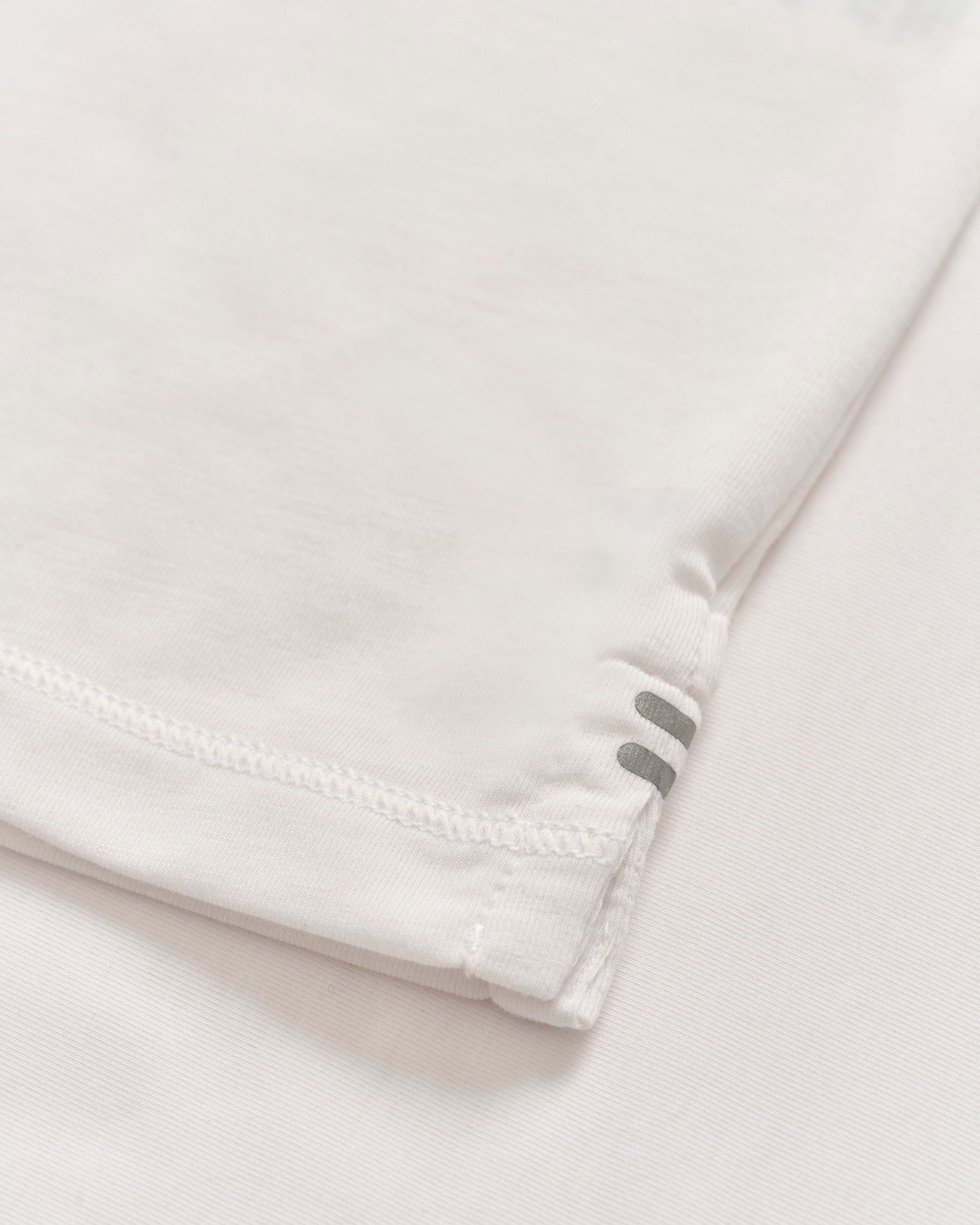 Johnnie-O The Course Jr. Performance Long Sleeve T-Shirt