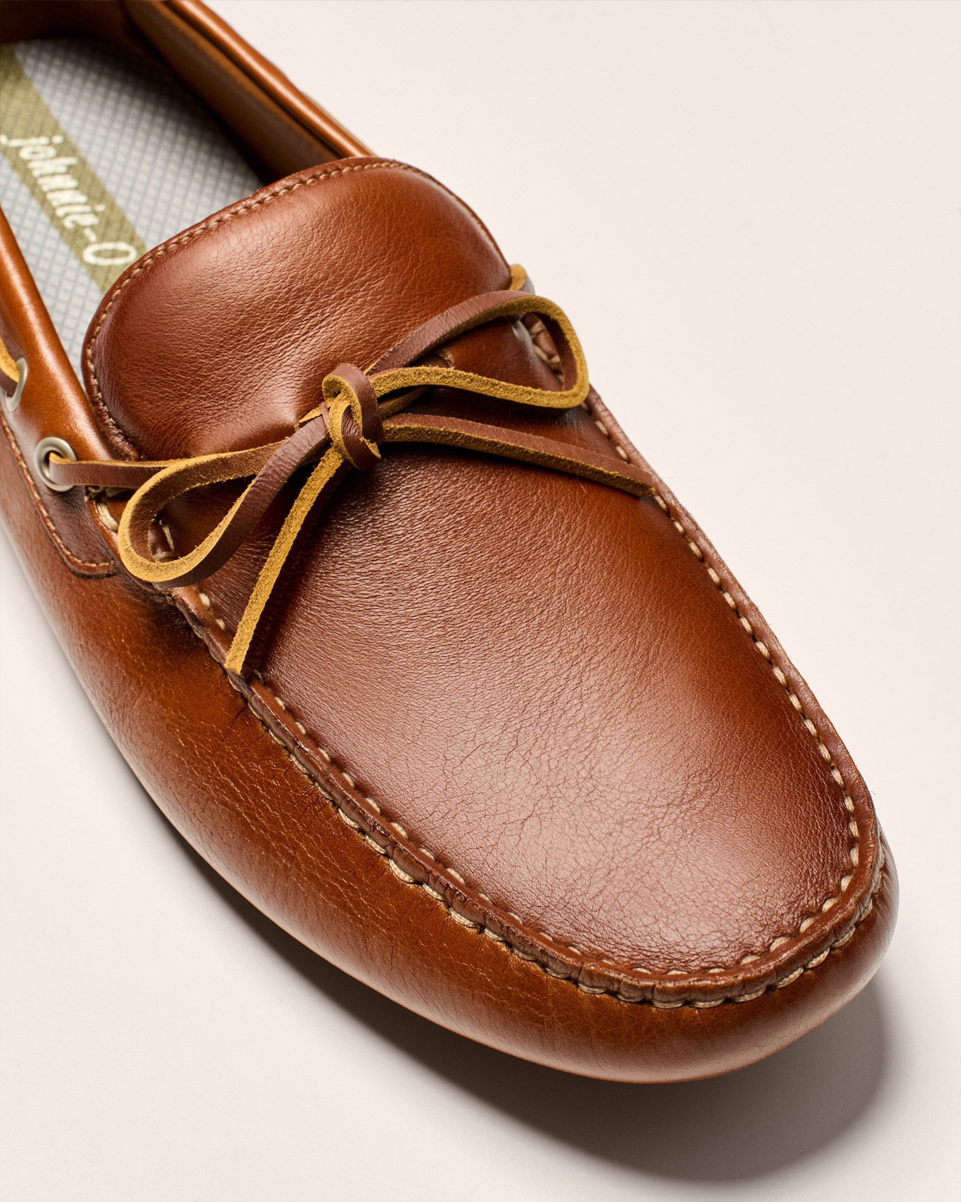 Johnnie-O Leather Getaway Driver, Cognac