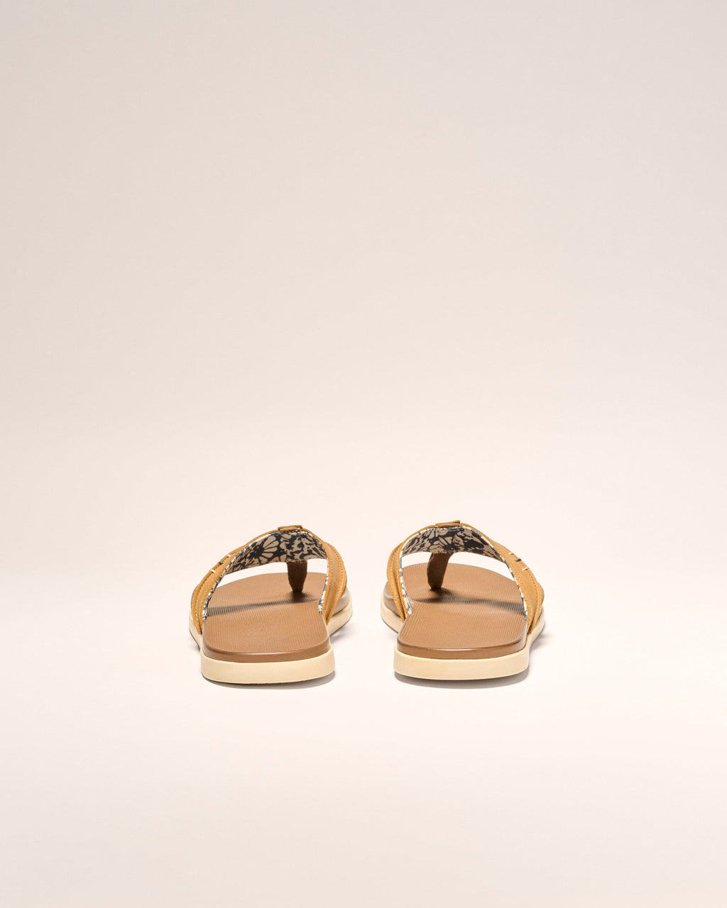 Johnnie-O Starboard Leather Sandal