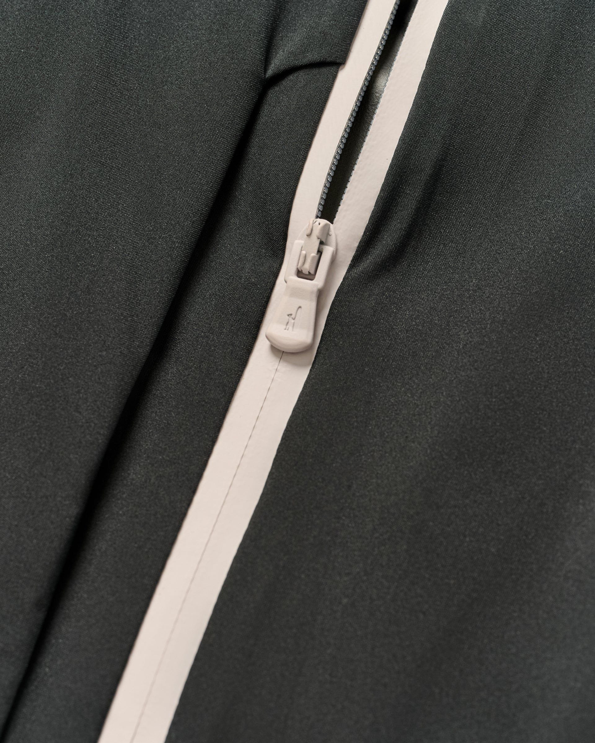 Johnnie-O Stealth Stowable Short Sleeve Rain Jacket