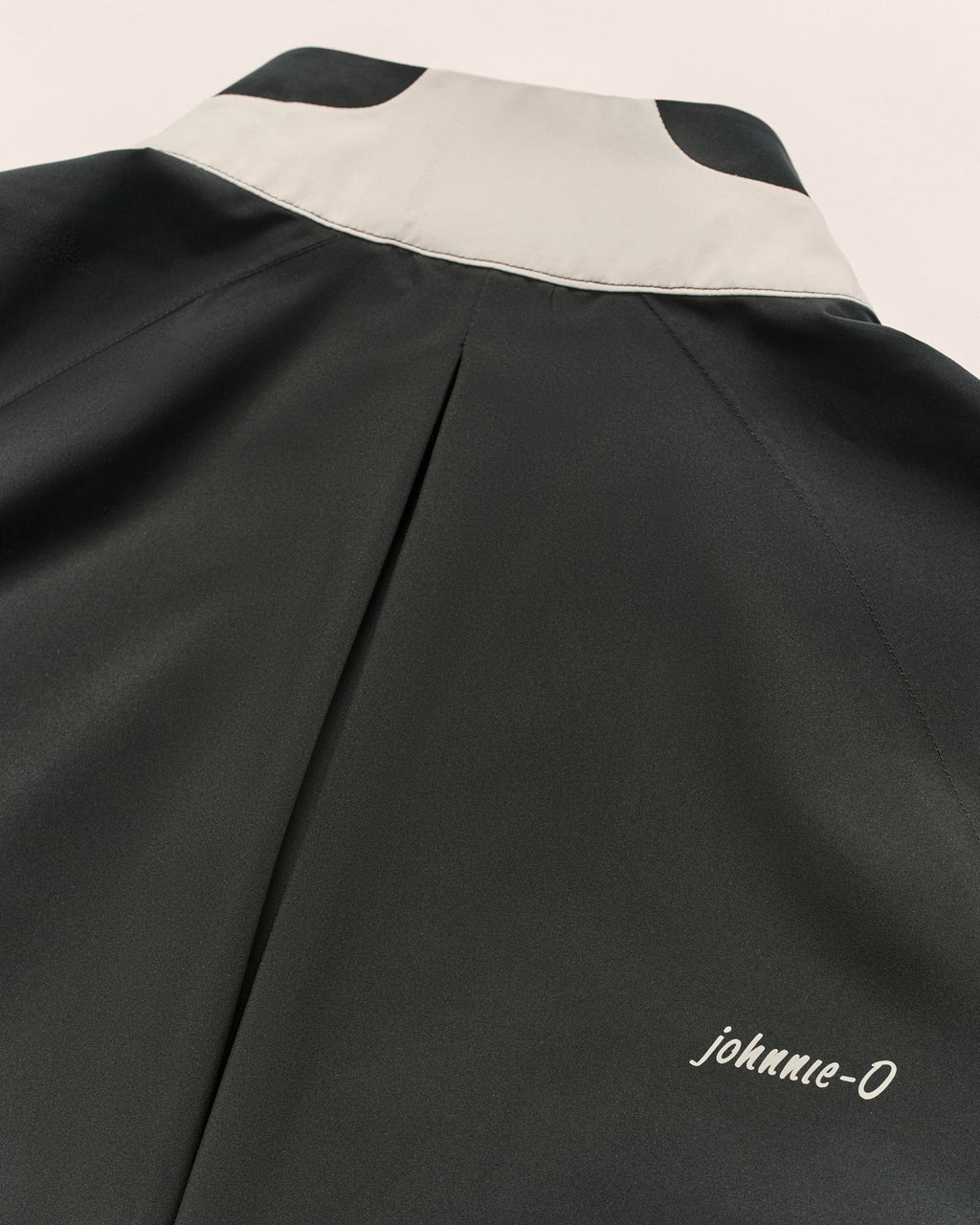 Johnnie-O Stealth Stowable Short Sleeve Rain Jacket, Black
