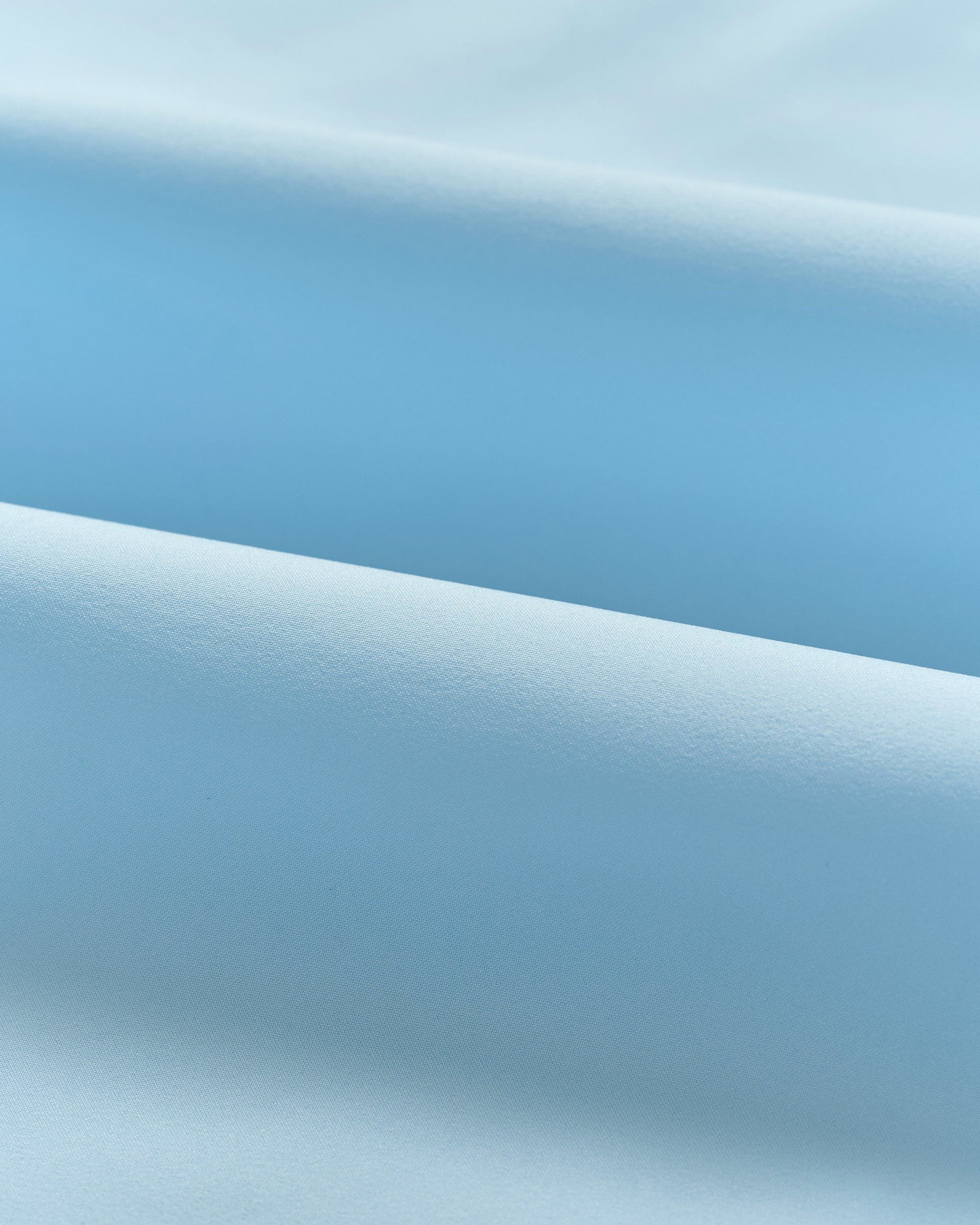 Johnnie-O Stealth Stowable Short Sleeve Rain Jacket