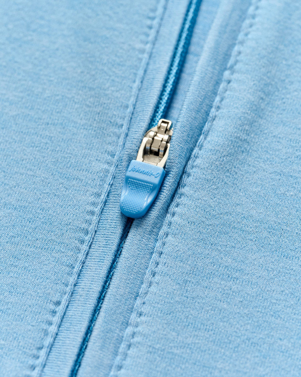Johnnie-O Freeborne Performance 1/4 Zip Pullover, Maliblu