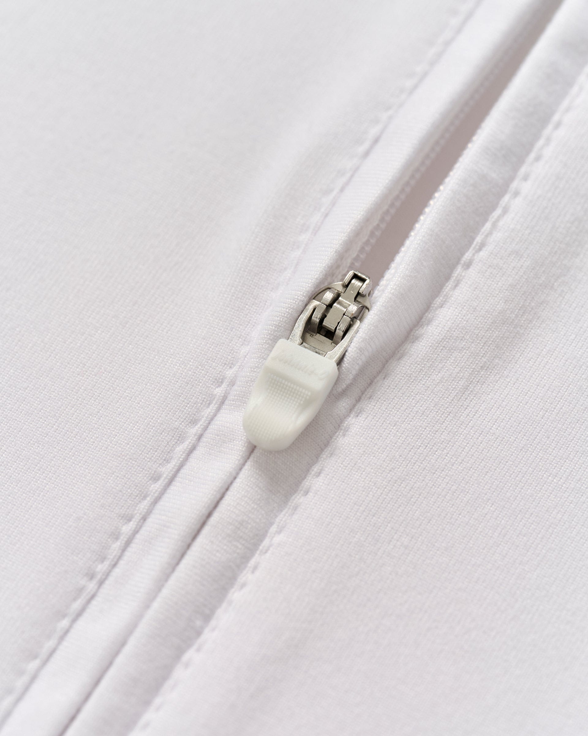 Johnnie-O Freeborne Performance 1/4 Zip Pullover, White