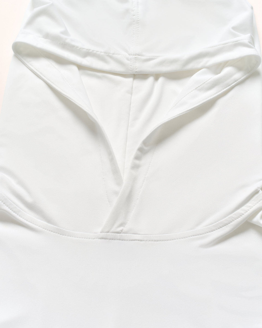 Johnnie-O Talon Featherweight Performance Hoodie, White