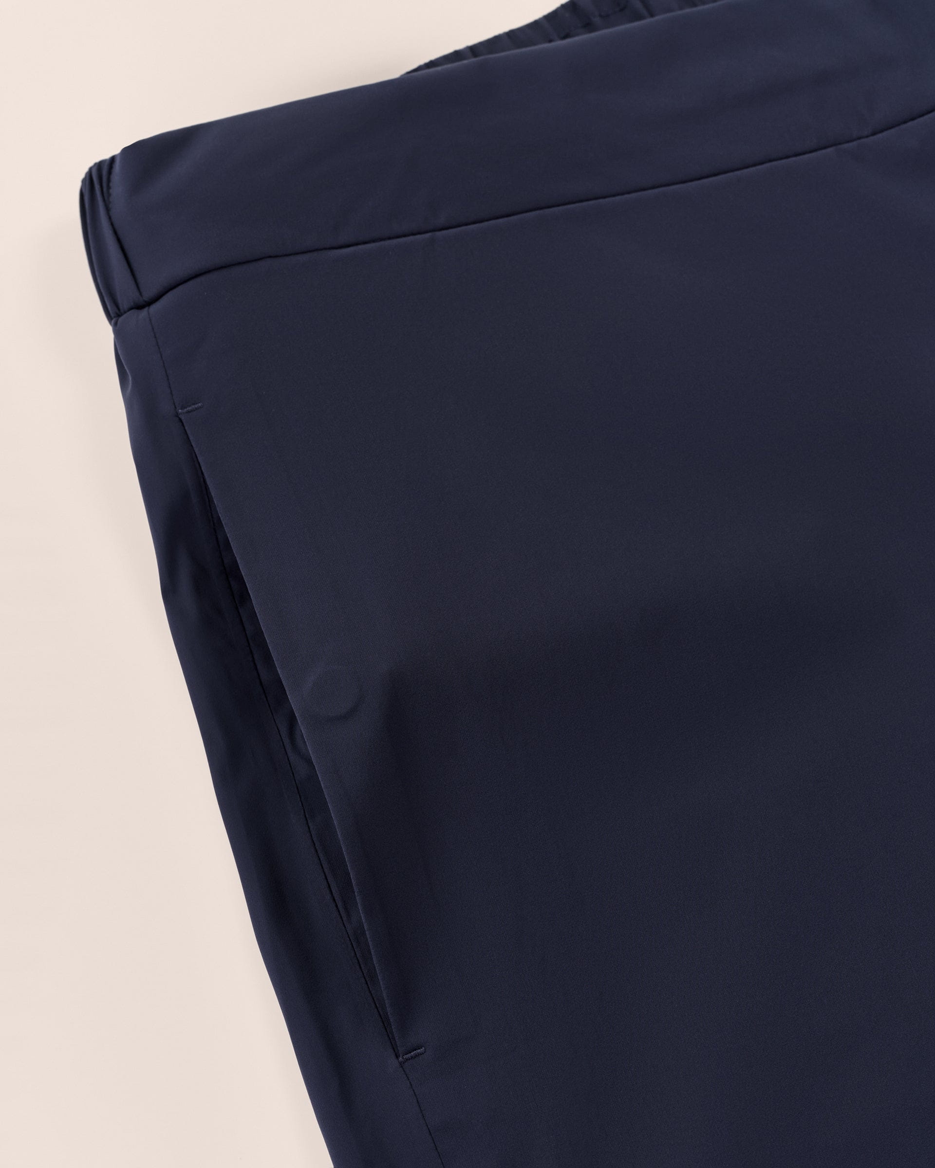 Johnnie-O Tsunami Packable Waterproof Featherweight Performance Pants, Midnight