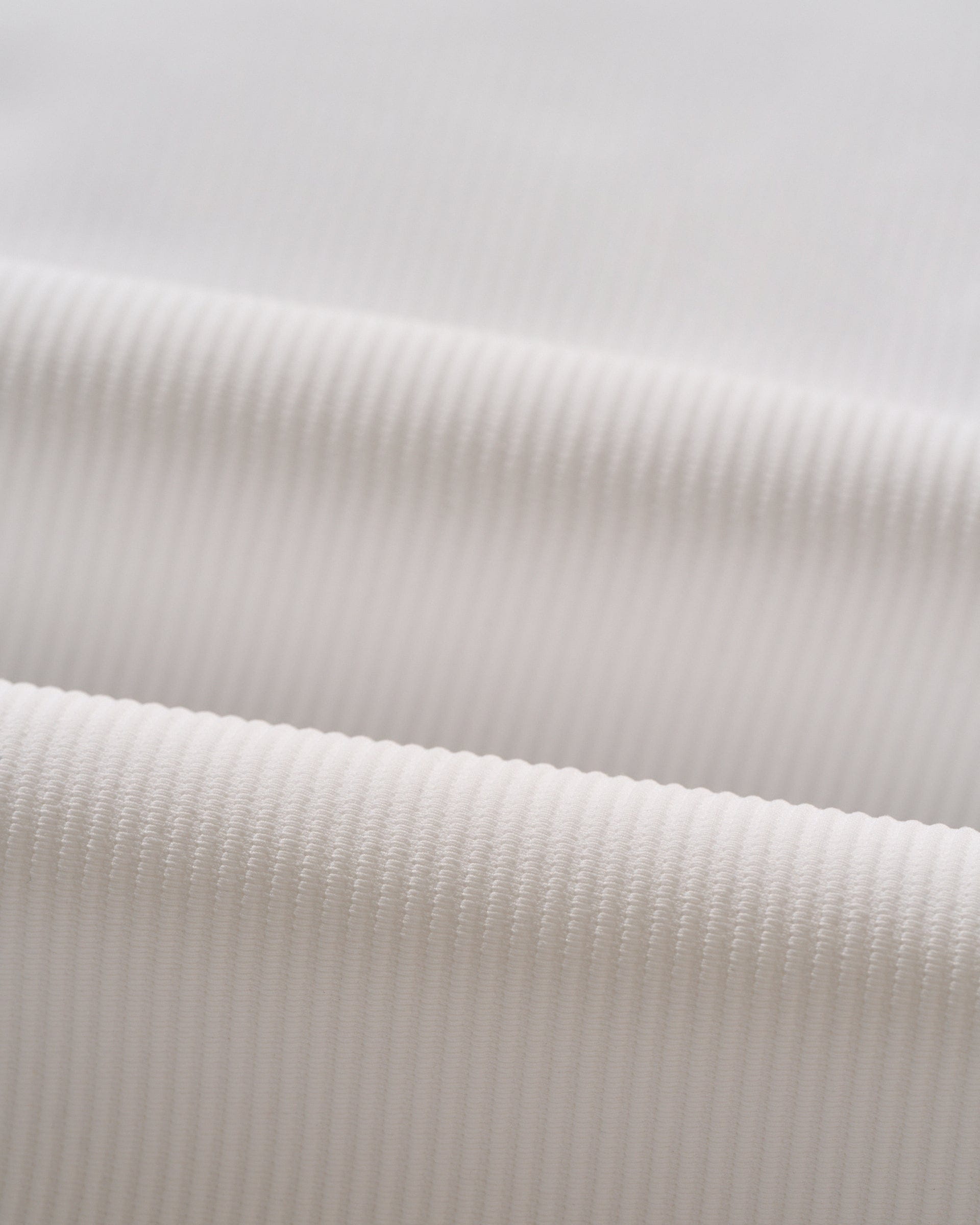 Johnnie-O Jumpin Ribbed Knit Performance Shorts, White
