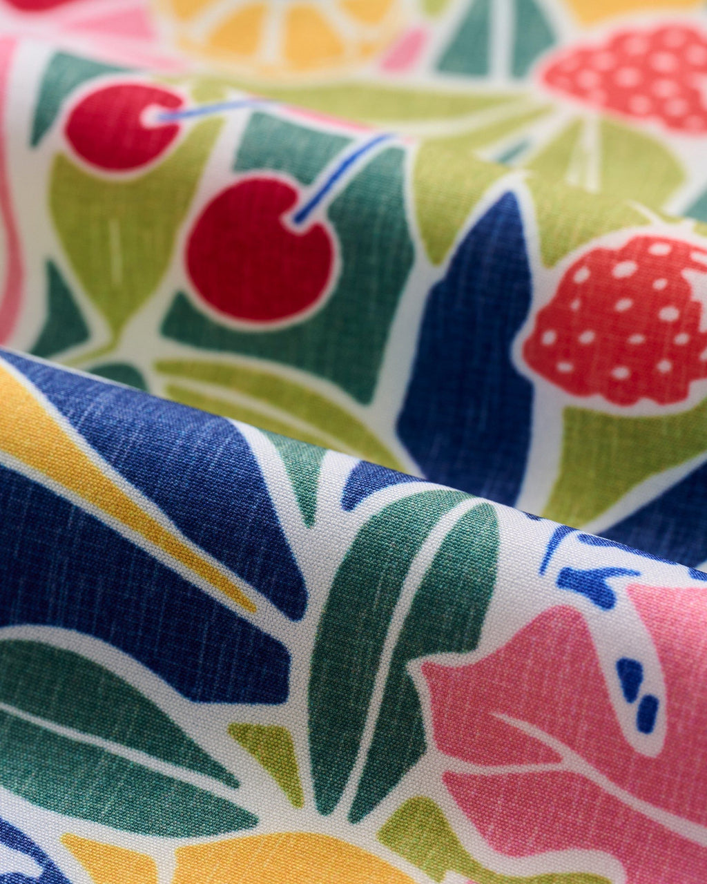 Johnnie-O The Half Elastic 7" Surf Shorts, Zest