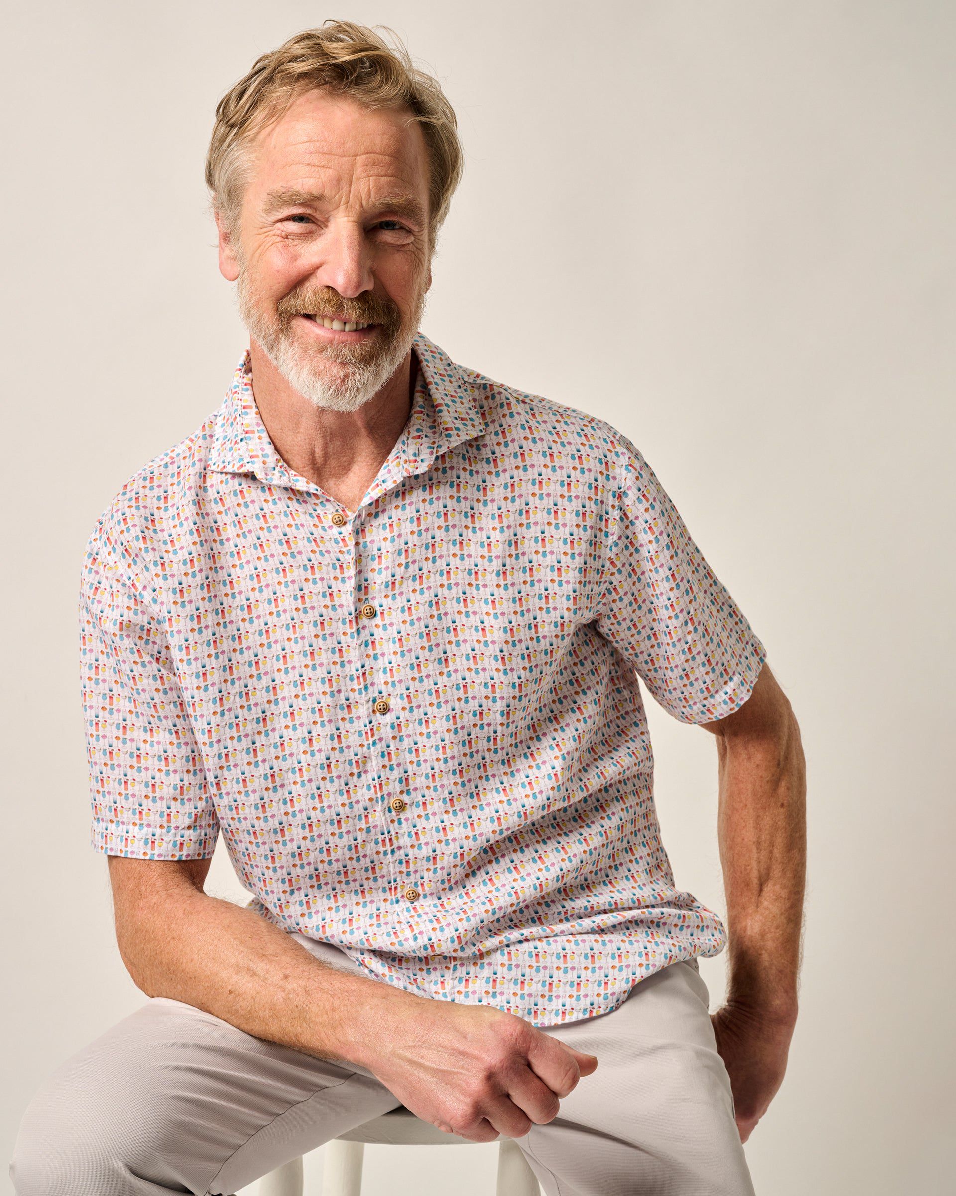 Johnnie-O Short Sleeve Hangin' Out Linen Button Down Shirt - 5 O' Clock Somewhere, White