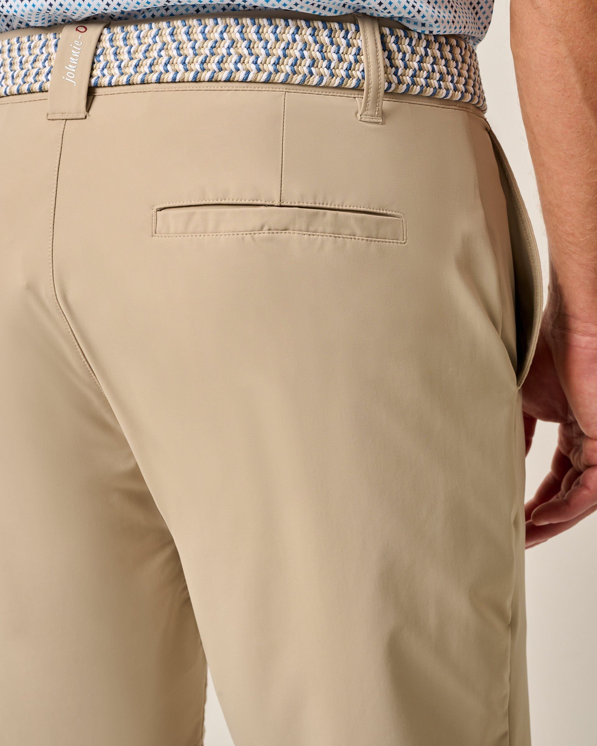 Johnnie-O Fusion Knit Performance Pull-On Short - 9", Khaki