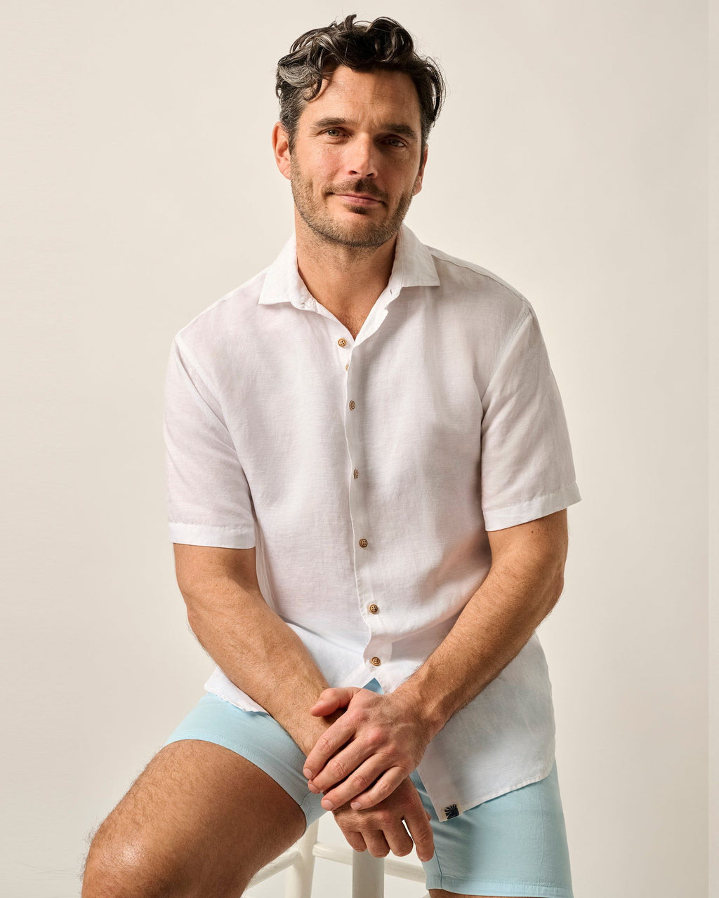 Johnnie-O Short Sleeve Hangin' Out Linen Button Down Shirt - Gianni