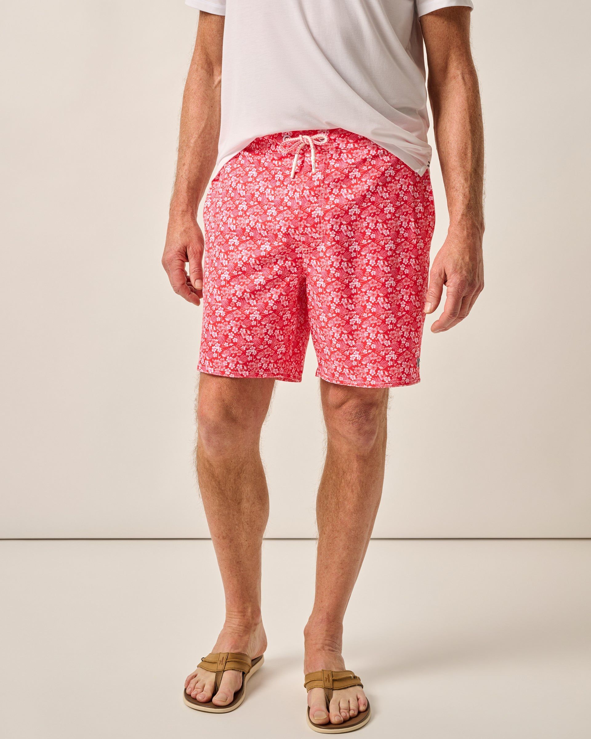 Johnnie-O The Half Elastic 7" Surf Shorts Lei