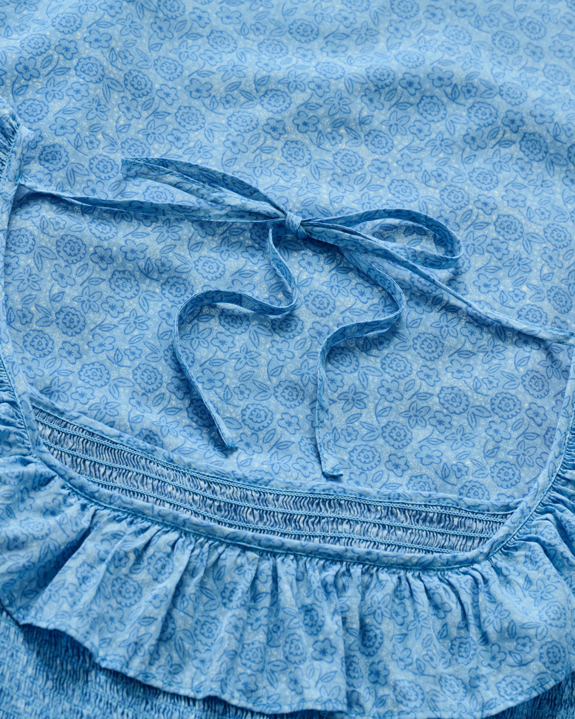 Johnnie-O Mira Smocked Midi Dress, Maliblu