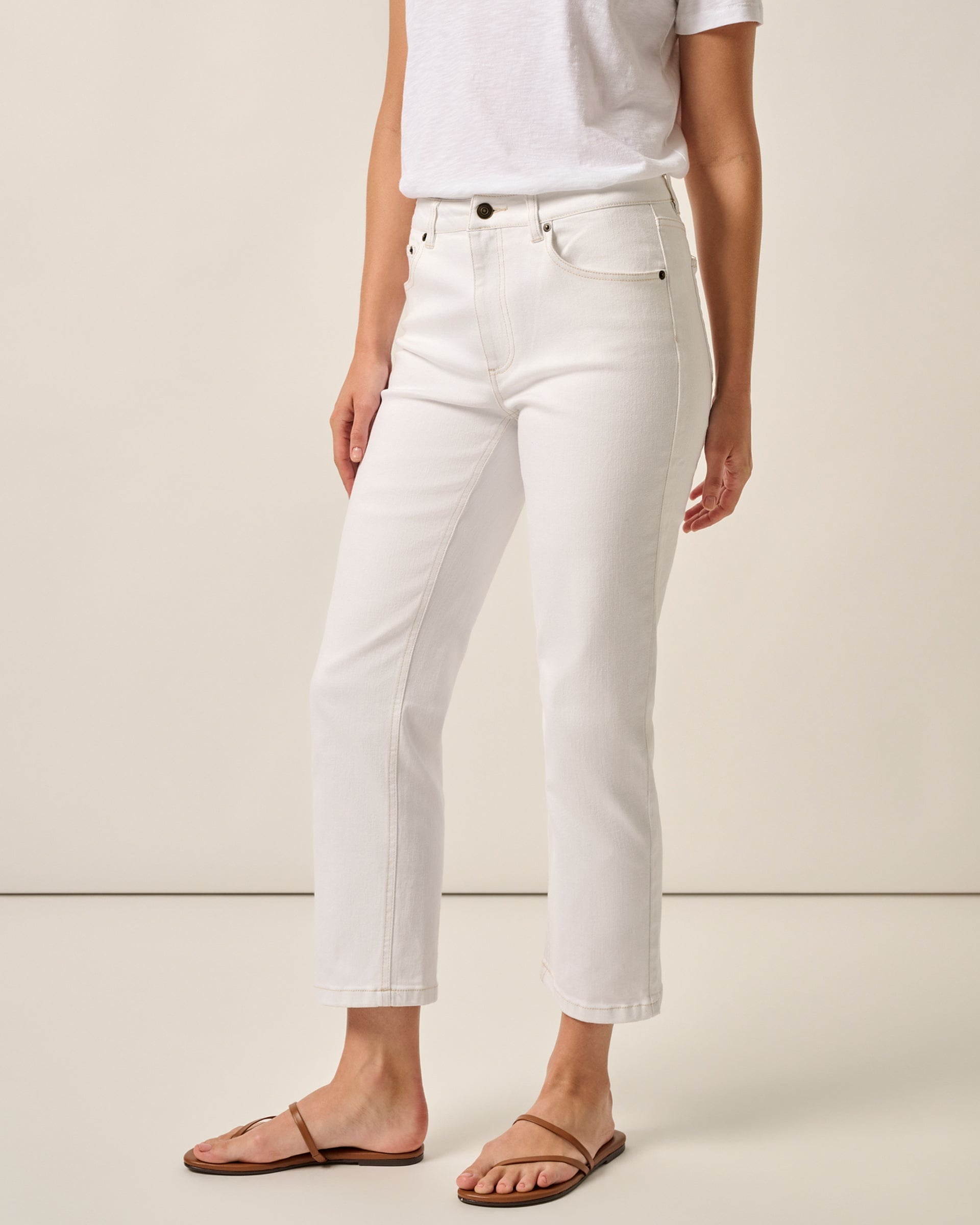 Johnnie-O Savanah Light Everyday Wash Jean