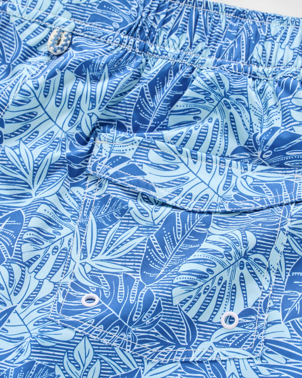 Johnnie-O Half Elastic 7" Swim Trunks, Curacao