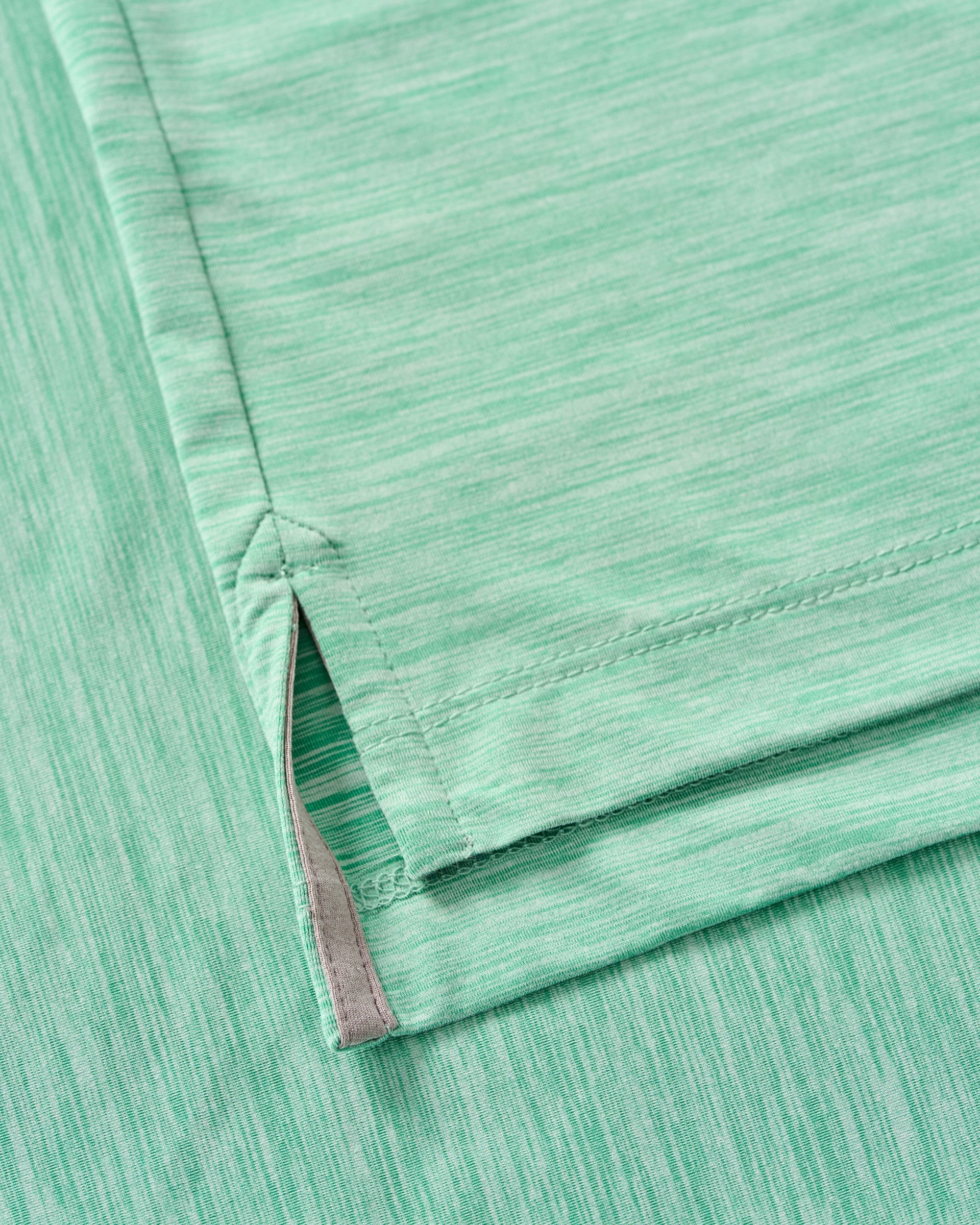 Featherweight Performance Polo - Huronn