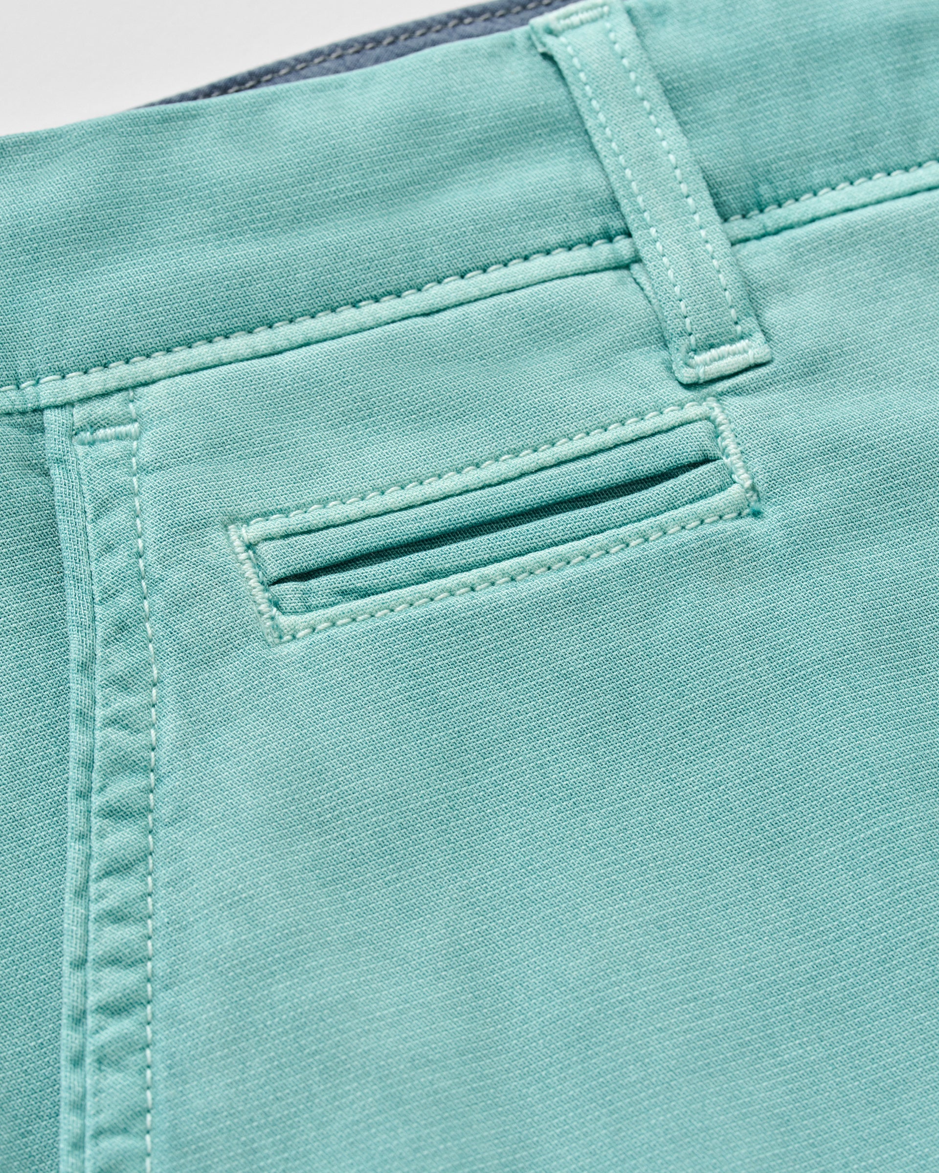 Johnnie-O Nassau Cotton Blend Shorts -  8' inseam, Green Grass
