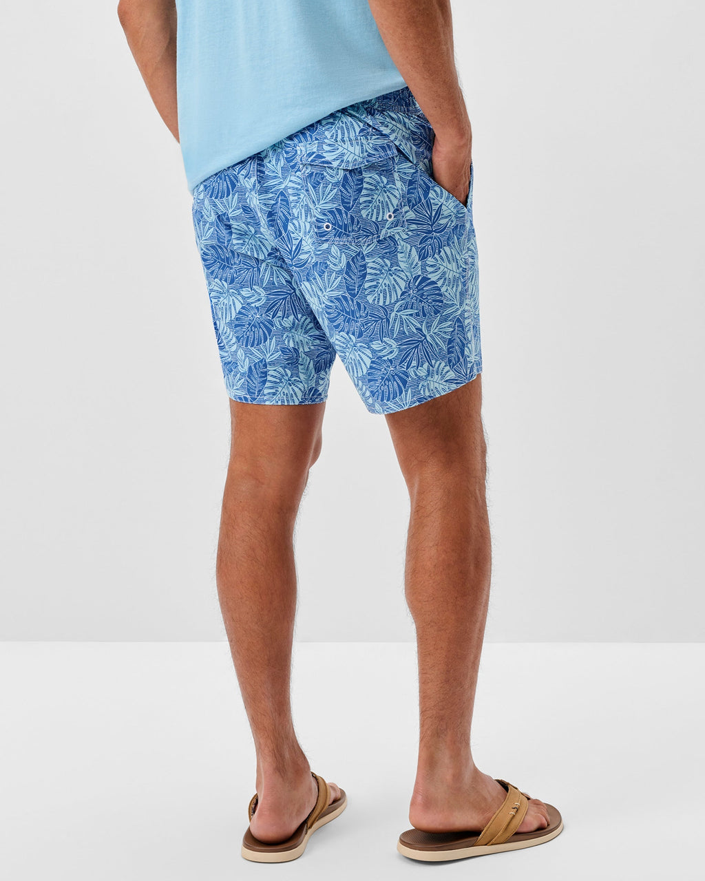 Johnnie-O Half Elastic 7" Swim Trunks, Curacao