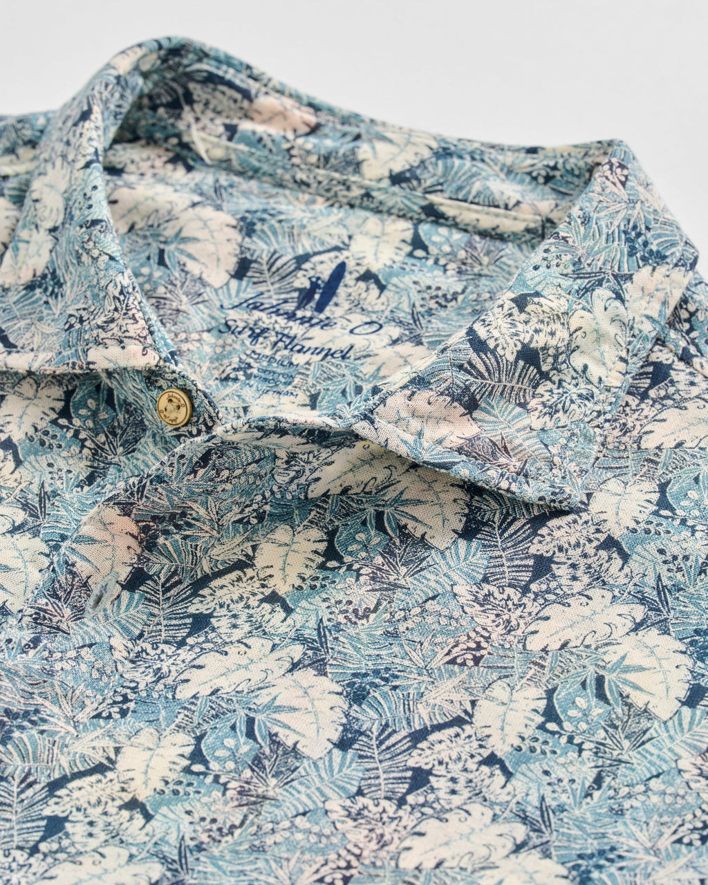 Johnnie-O "Surf Flannel" Short Sleeve Button Down Shirt - Ragland Printed Double Face, Wake